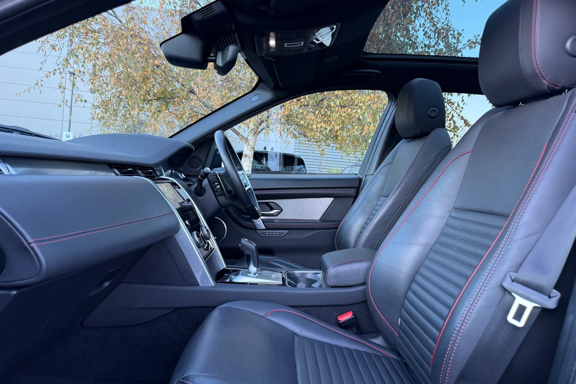 LAND ROVER DISCOVERY SPORT thumbnail image number 47