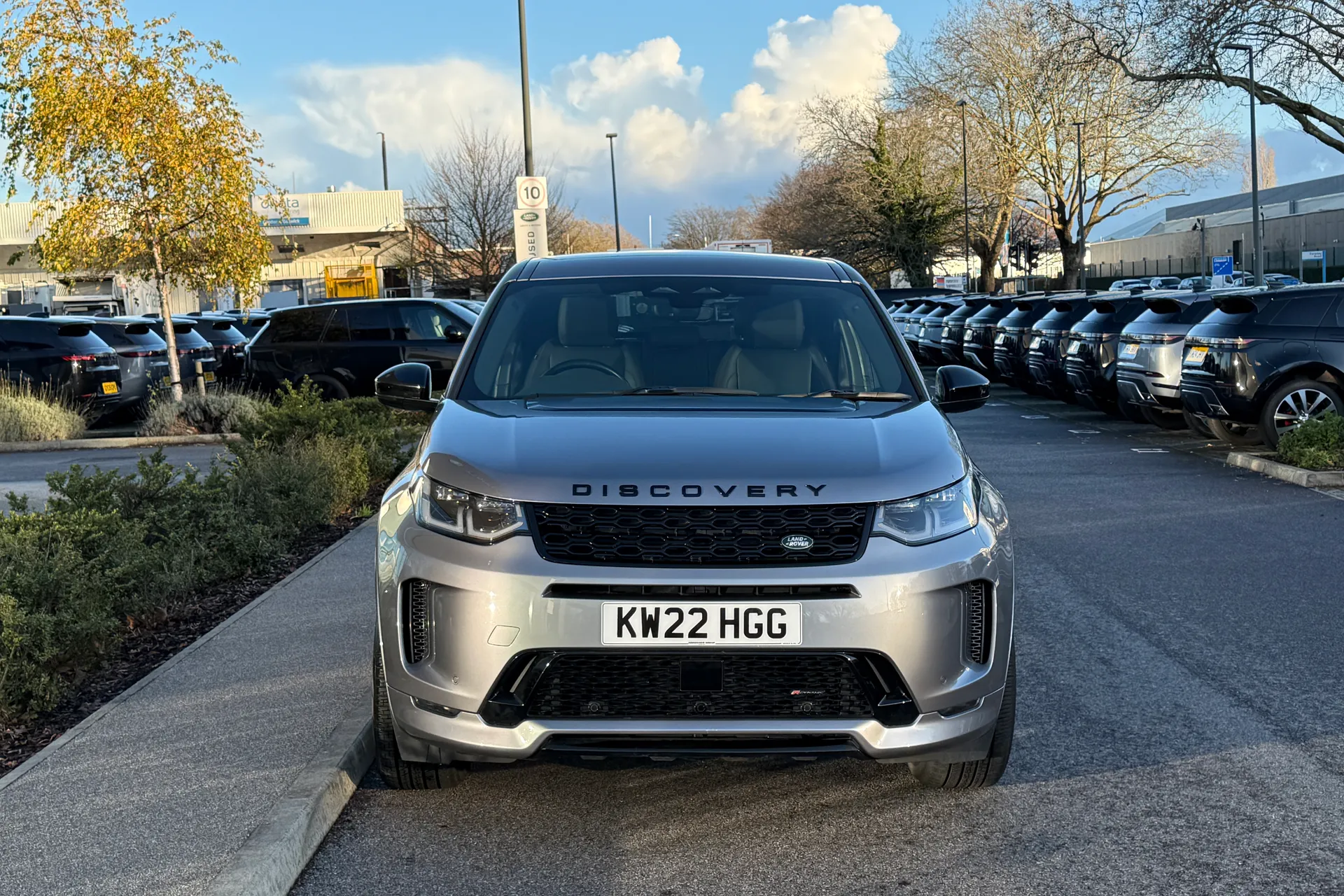 LAND ROVER DISCOVERY SPORT thumbnail image number 16