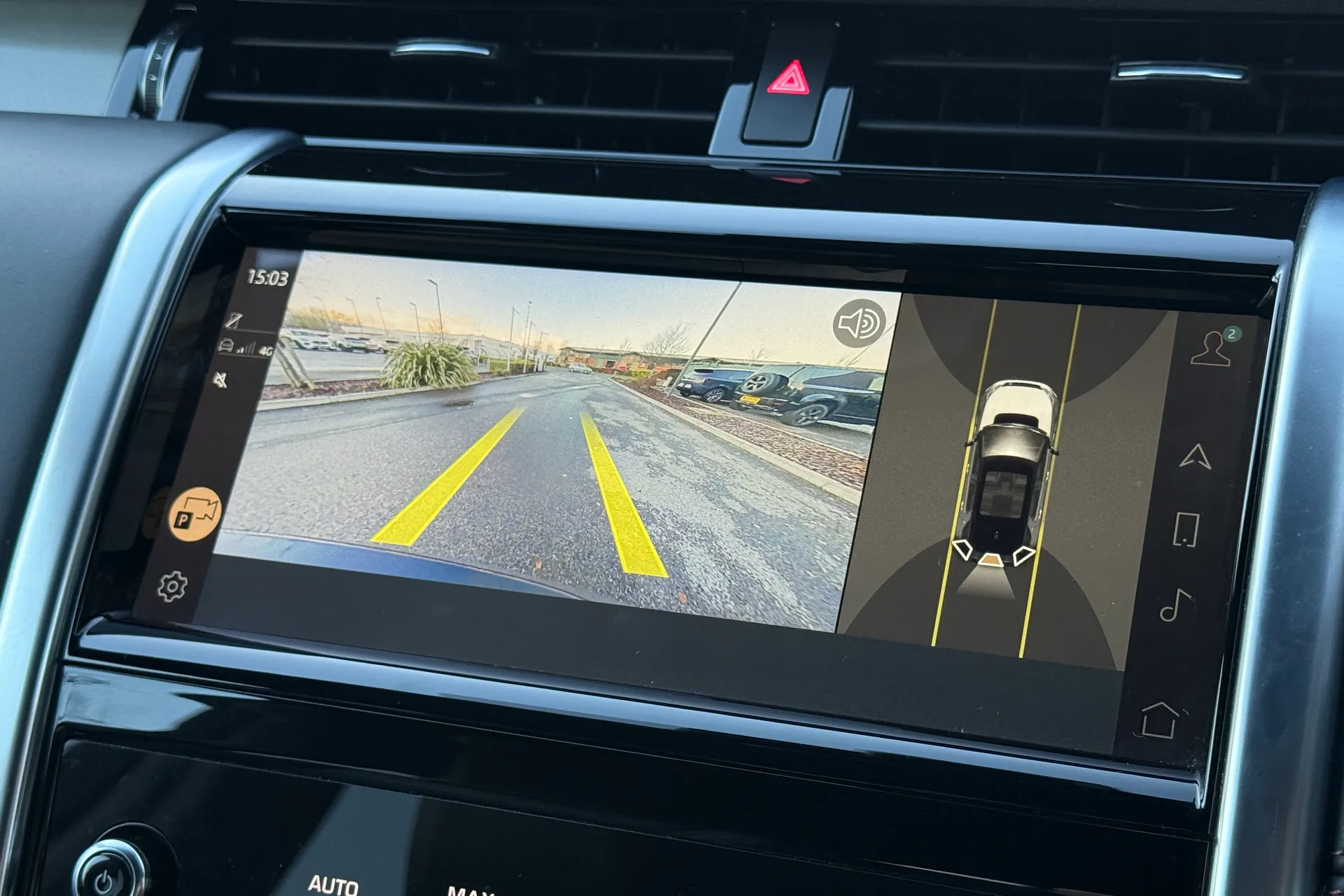 LAND ROVER DISCOVERY SPORT thumbnail image number 8