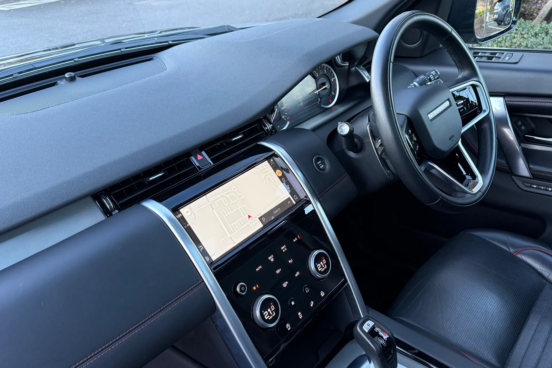 LAND ROVER DISCOVERY SPORT thumbnail image number 46