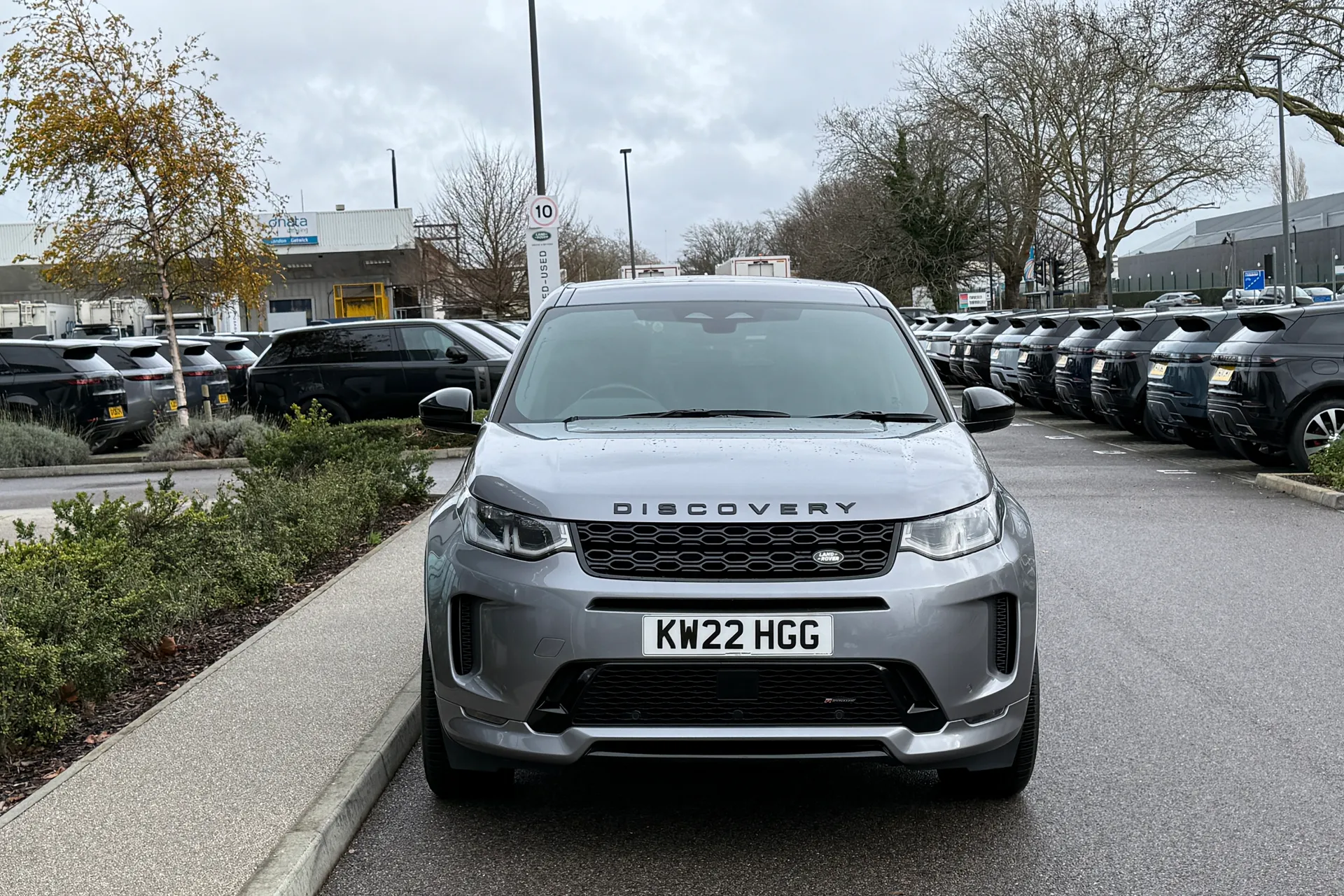 LAND ROVER DISCOVERY SPORT thumbnail image number 16