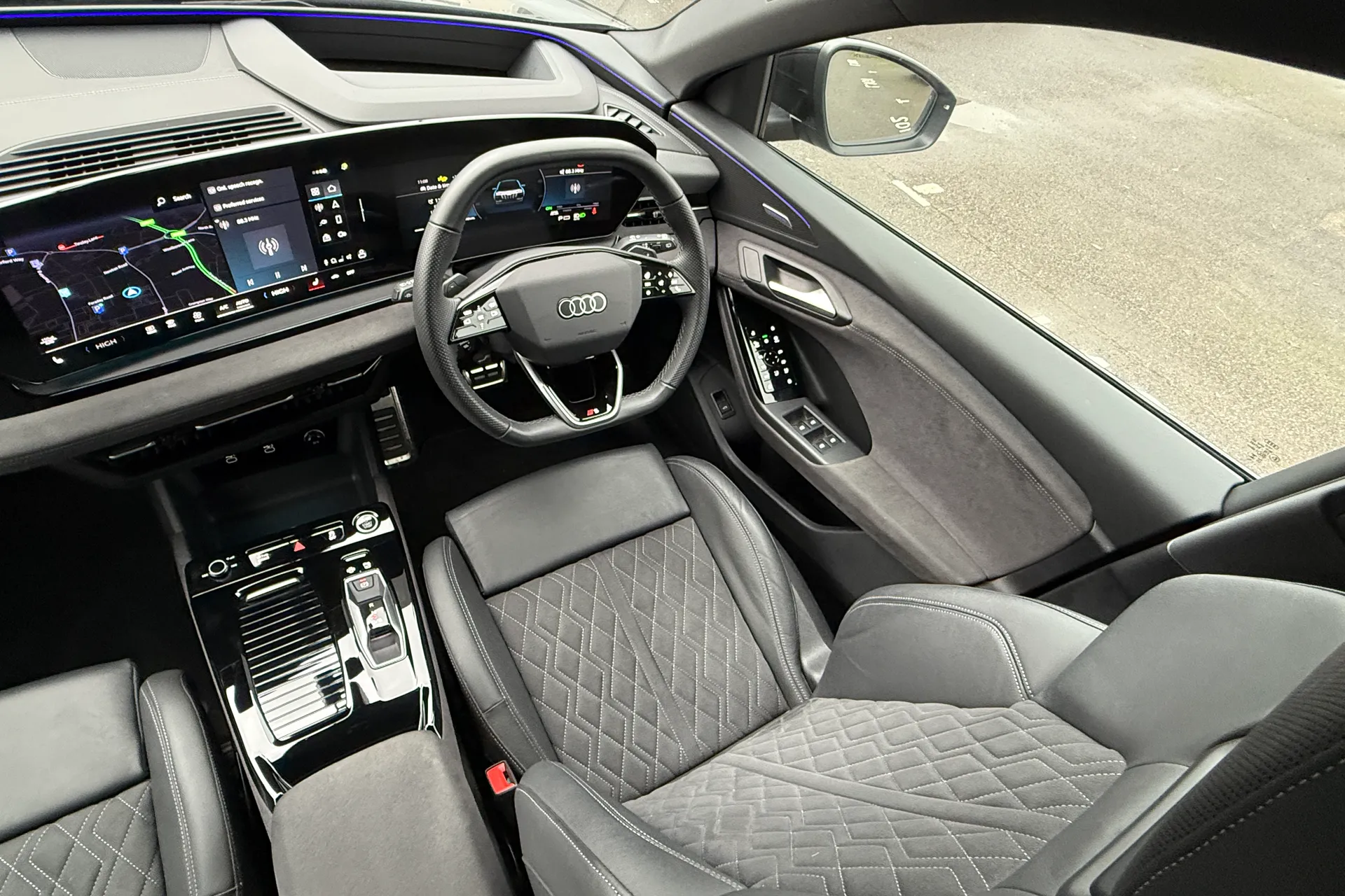 Audi Q6 thumbnail image number 32