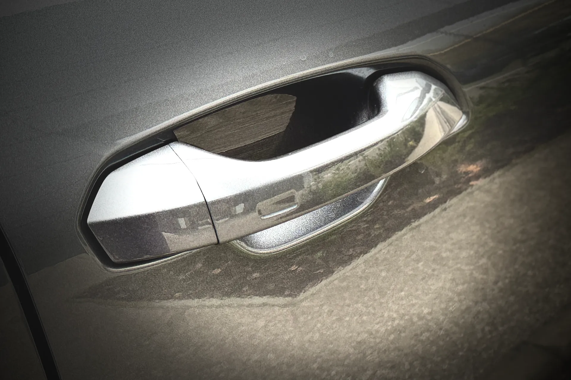 Audi Q6 thumbnail image number 25