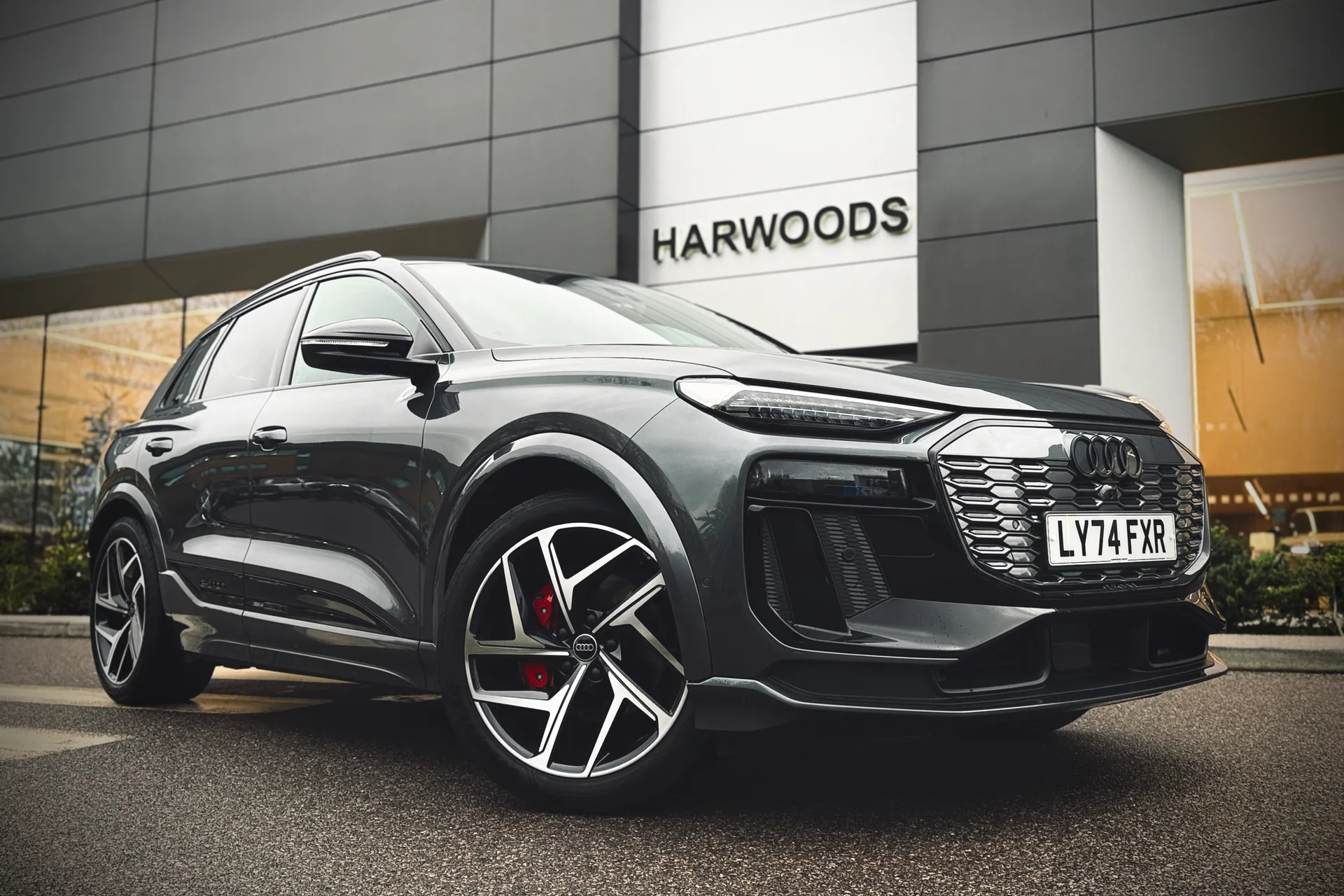 Audi Q6 thumbnail image number 9