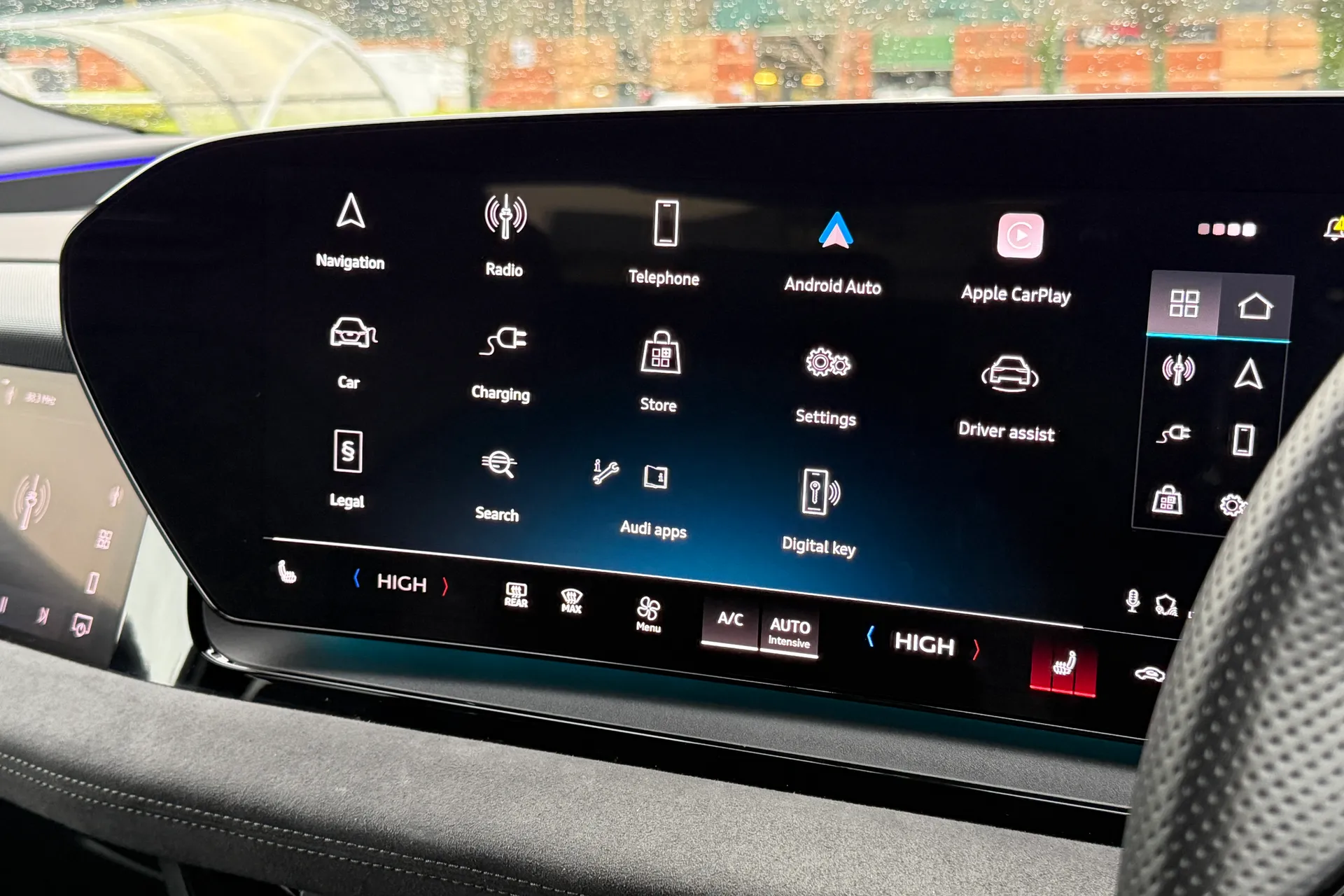 Audi Q6 thumbnail image number 57