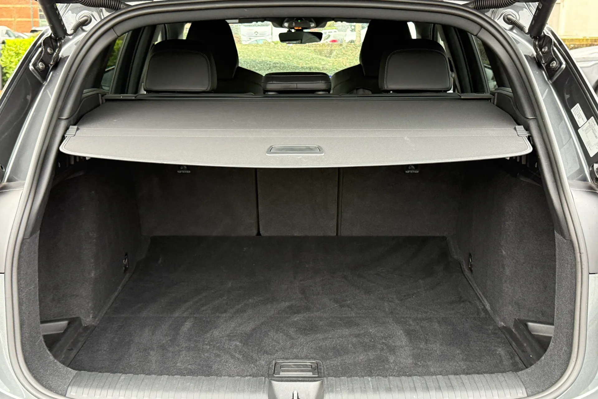 Audi Q6 thumbnail image number 34