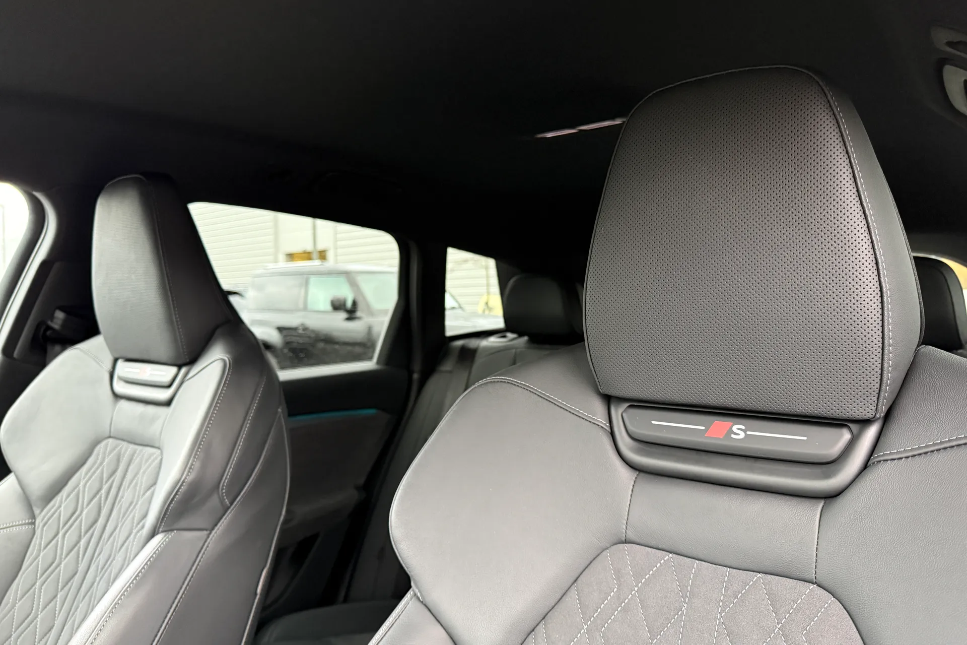 Audi Q6 thumbnail image number 4