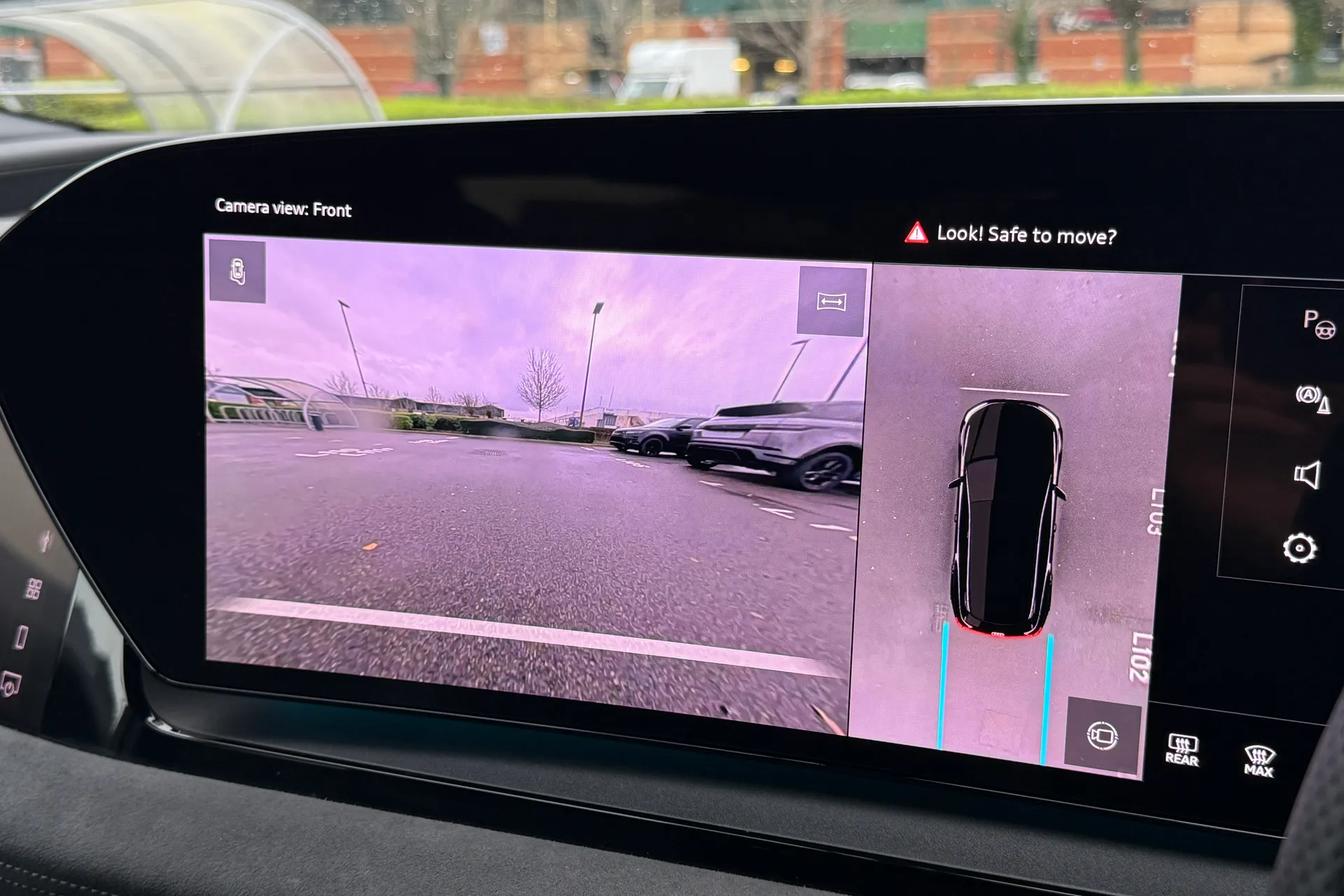 Audi Q6 thumbnail image number 7