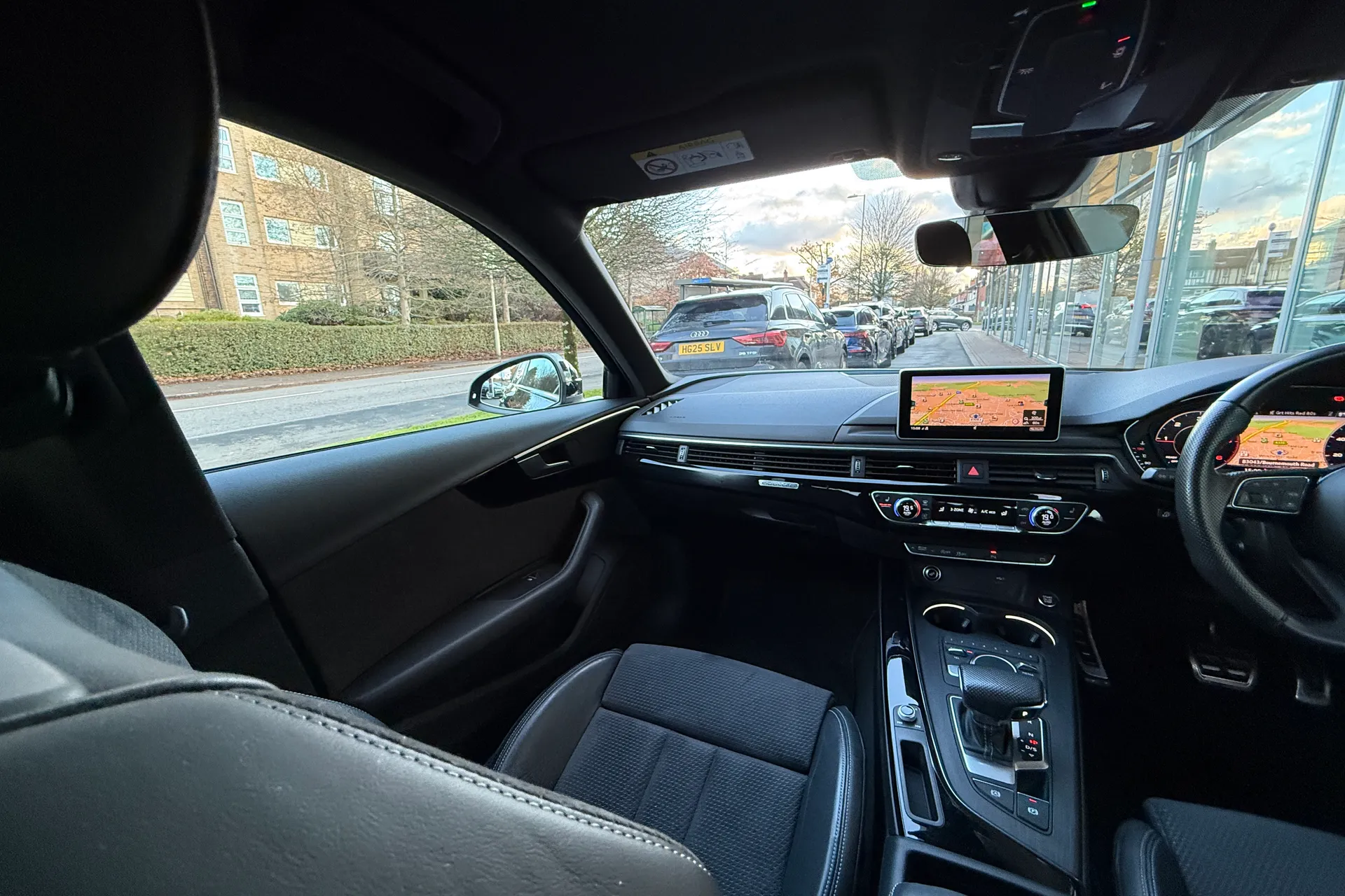 Audi A4 thumbnail image number 41