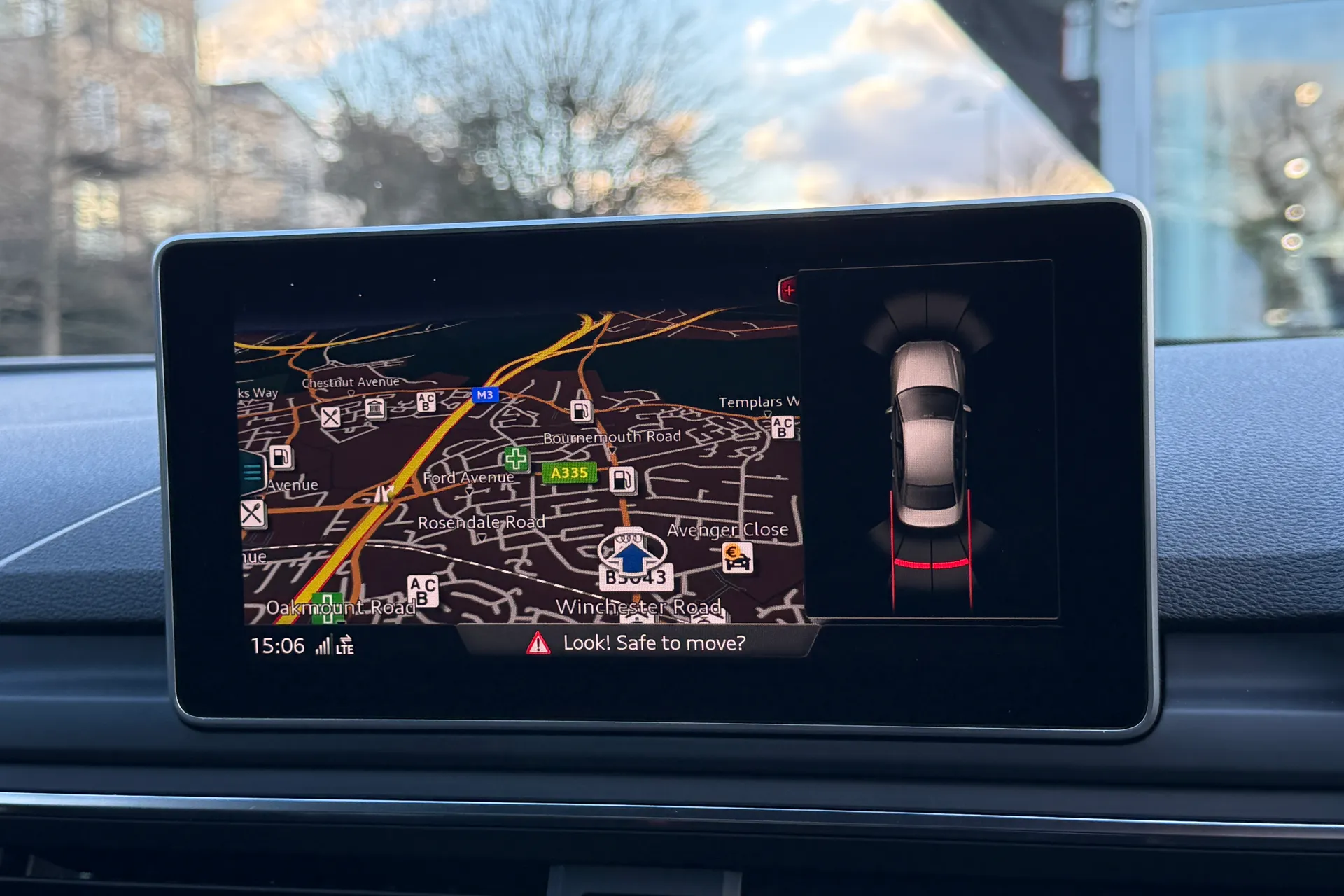 Audi A4 thumbnail image number 5