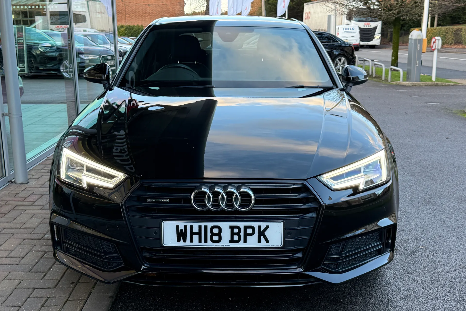 Audi A4 thumbnail image number 56