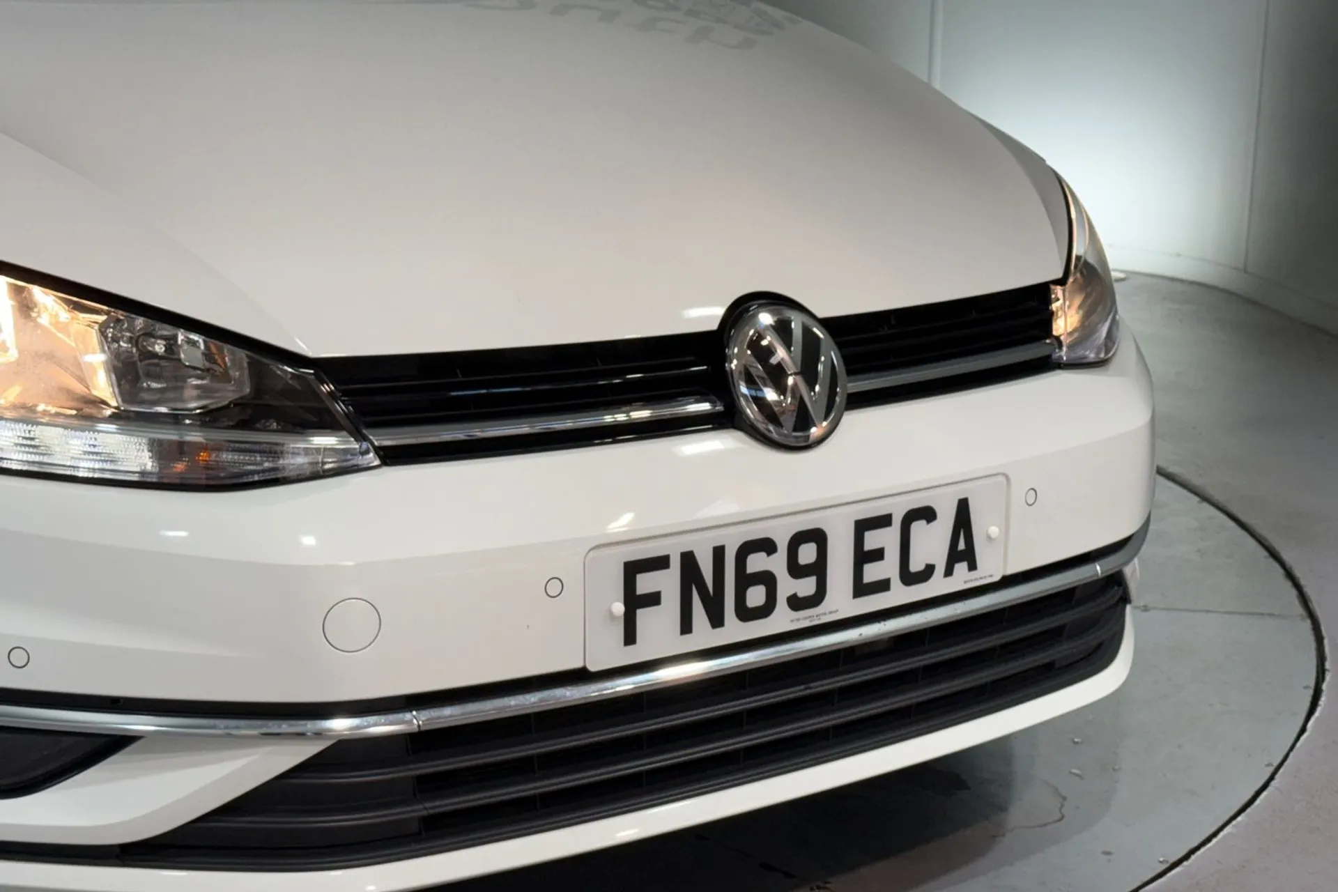 VOLKSWAGEN GOLF thumbnail image number 8