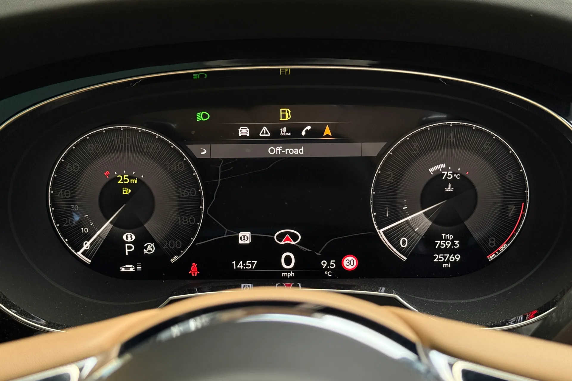 Bentley BENTAYGA thumbnail image number 25