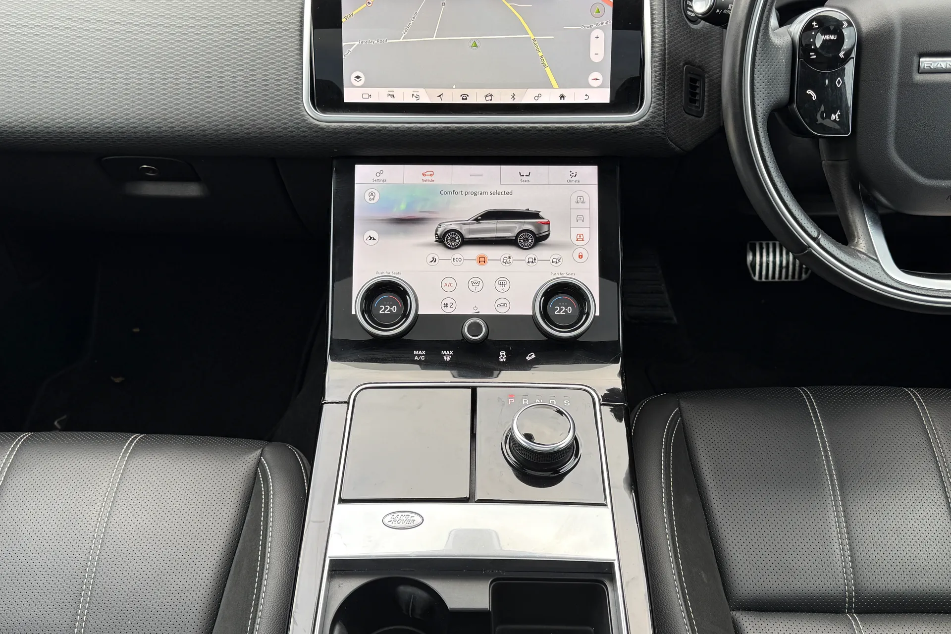 LAND ROVER RANGE ROVER VELAR thumbnail image number 21