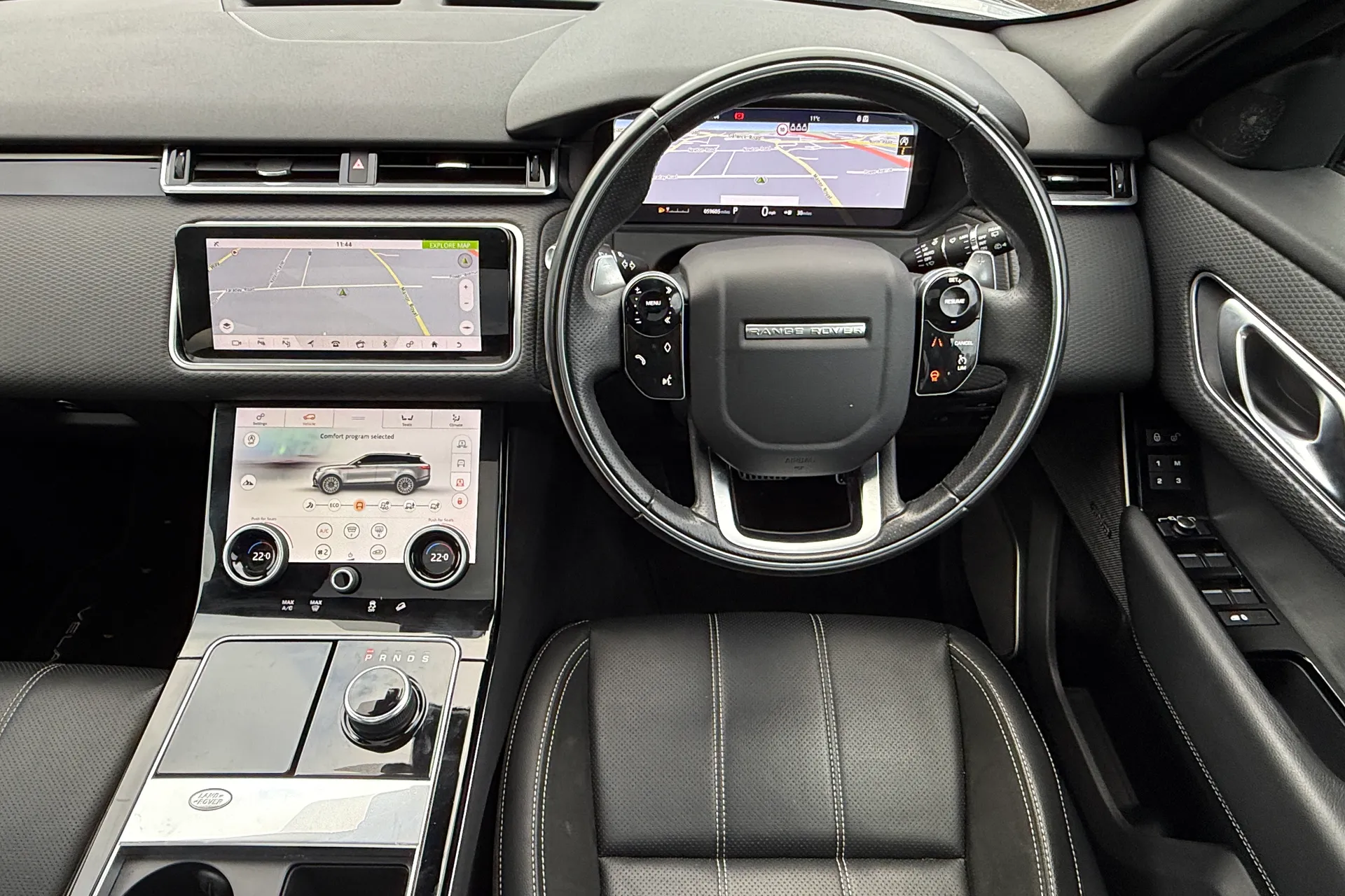 LAND ROVER RANGE ROVER VELAR thumbnail image number 22