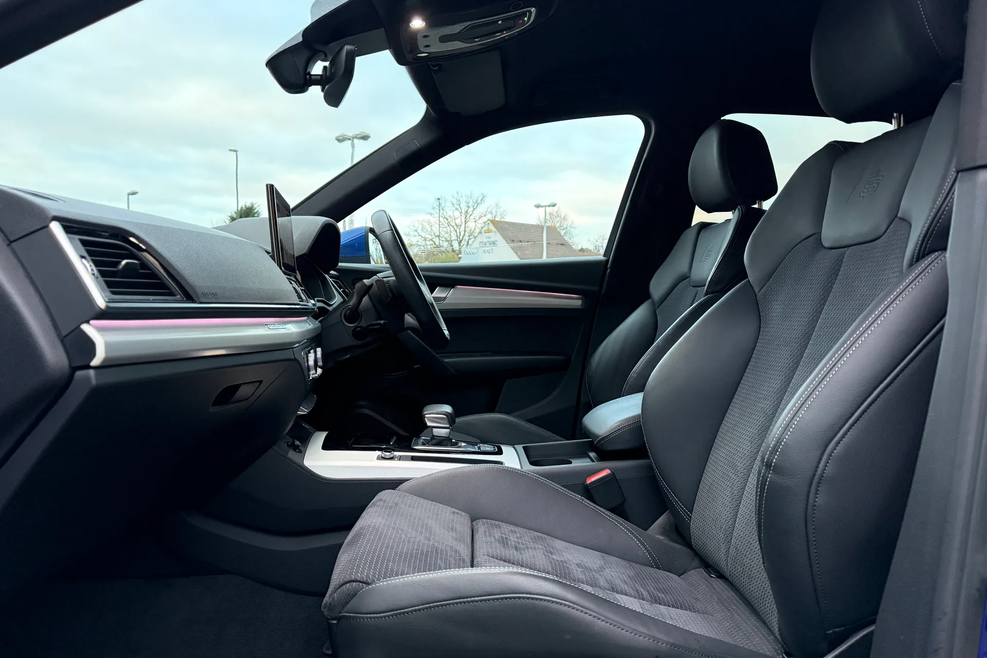 Audi Q5 thumbnail image number 18