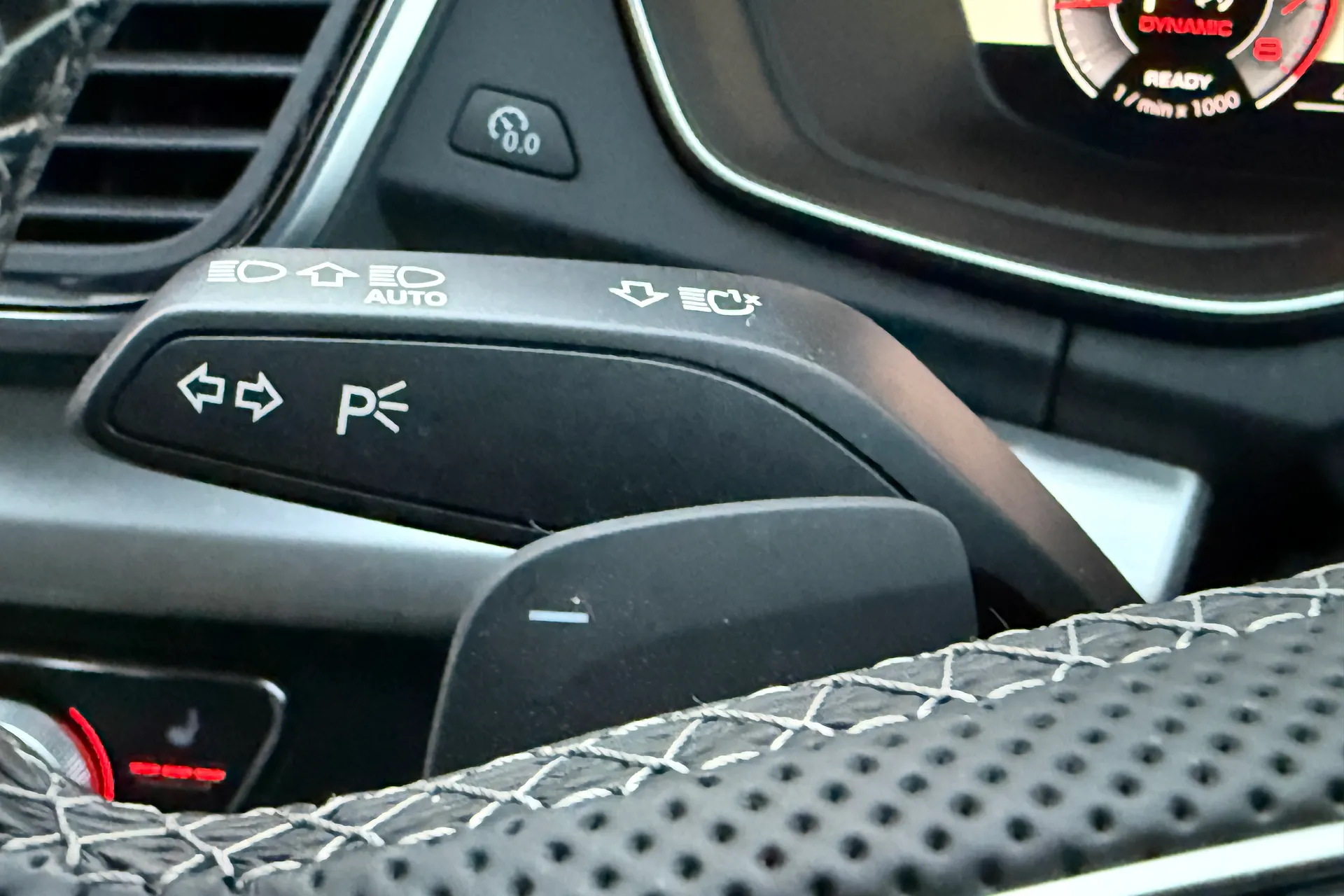 Audi Q5 thumbnail image number 60