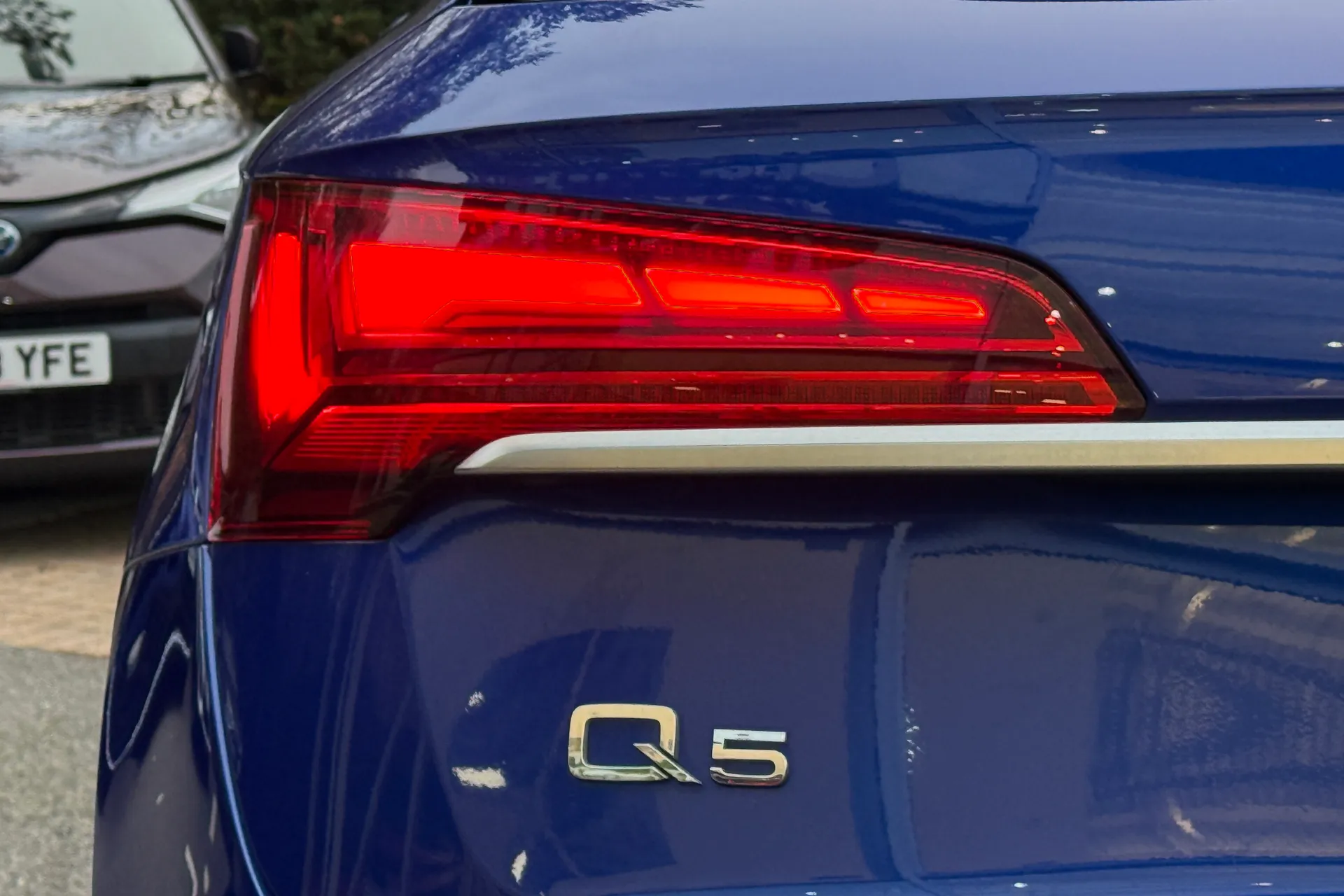 Audi Q5 thumbnail image number 35