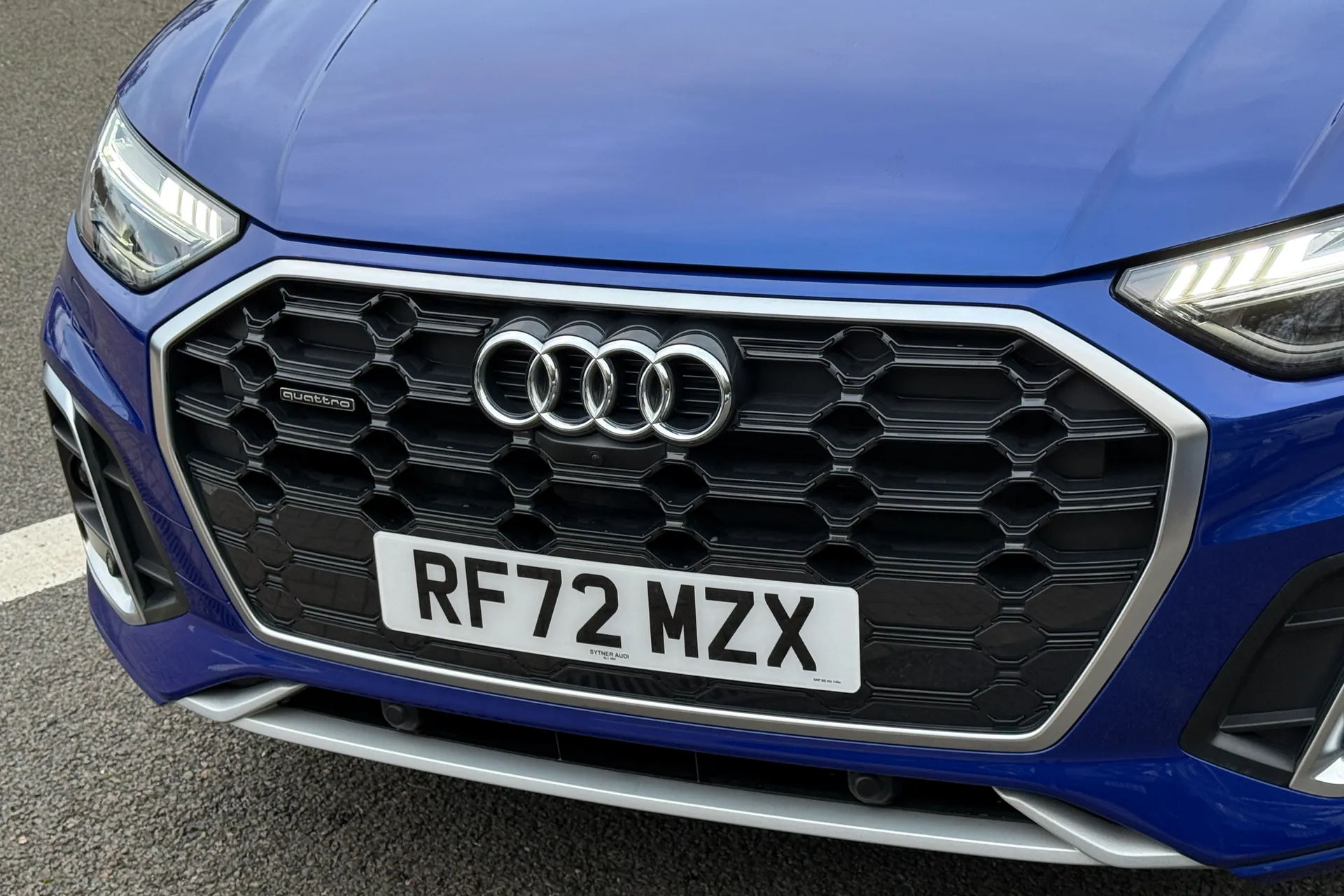 Audi Q5 thumbnail image number 24