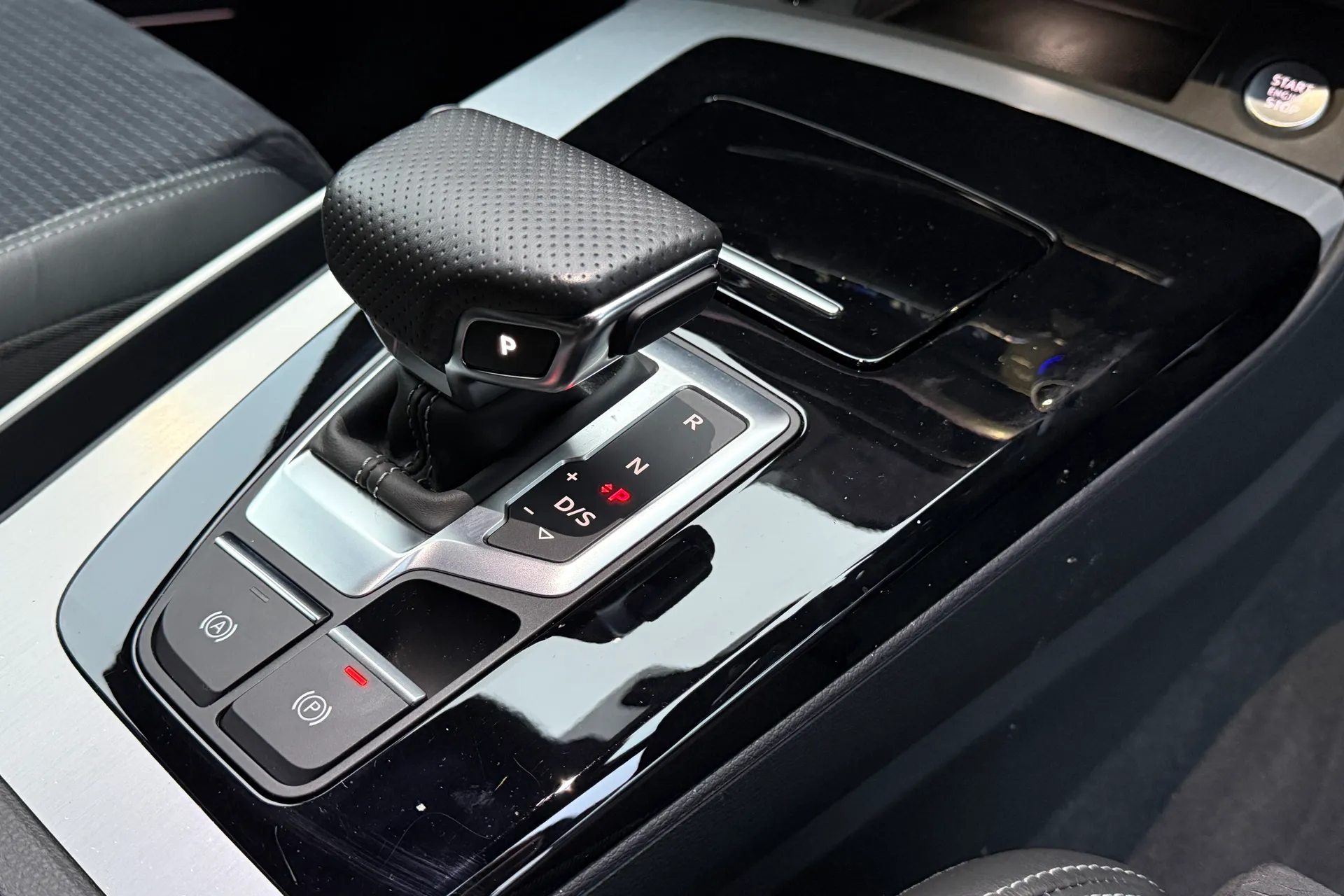 Audi Q5 thumbnail image number 42