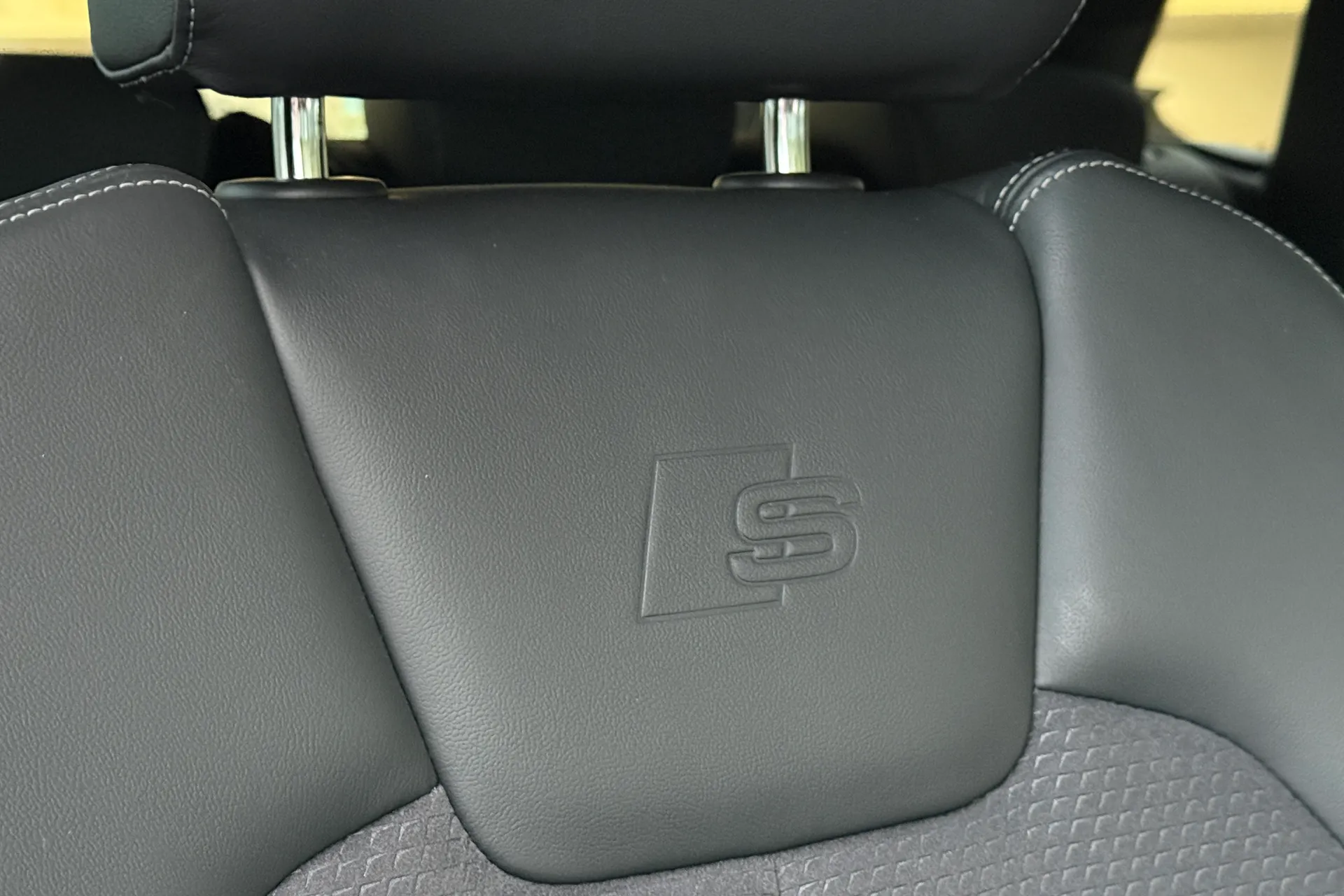 Audi Q5 thumbnail image number 48