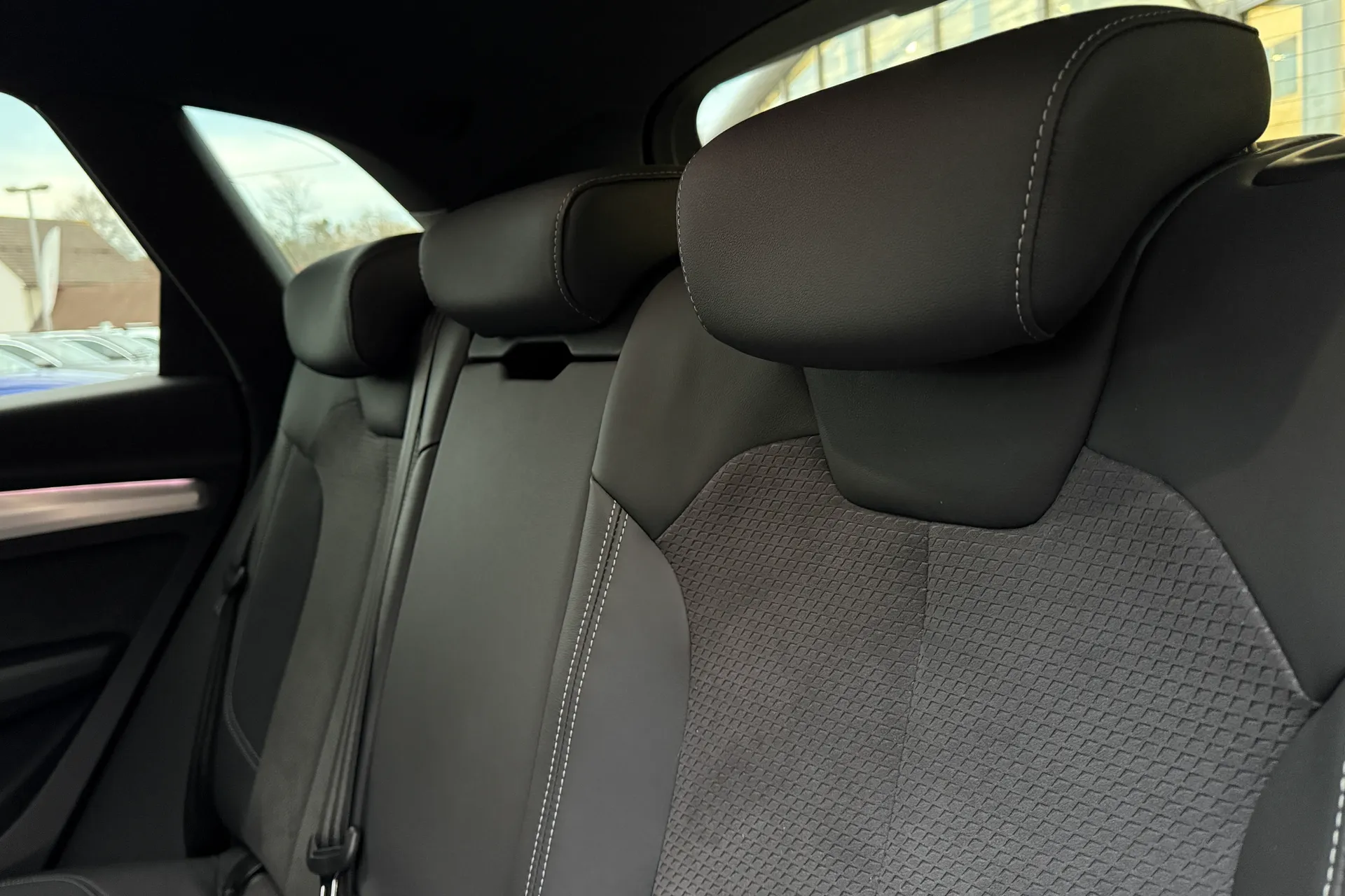 Audi Q5 thumbnail image number 29