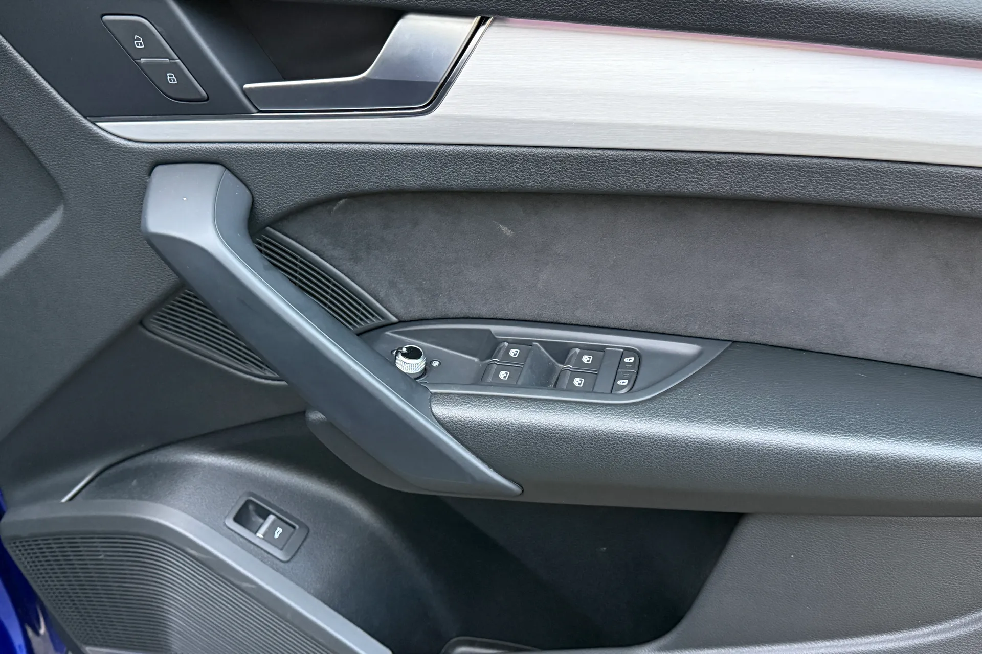 Audi Q5 thumbnail image number 39