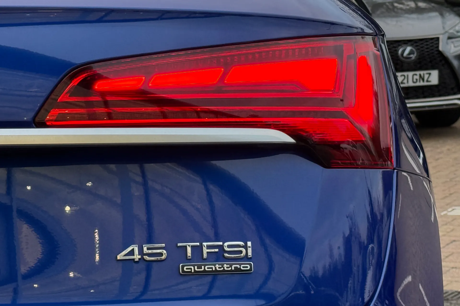 Audi Q5 thumbnail image number 37