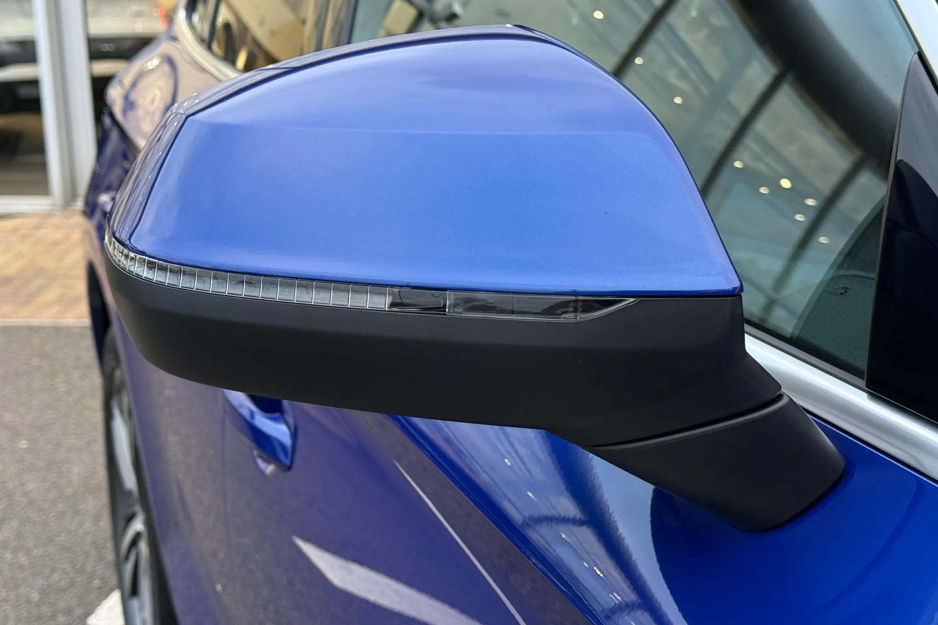 Audi Q5 thumbnail image number 45