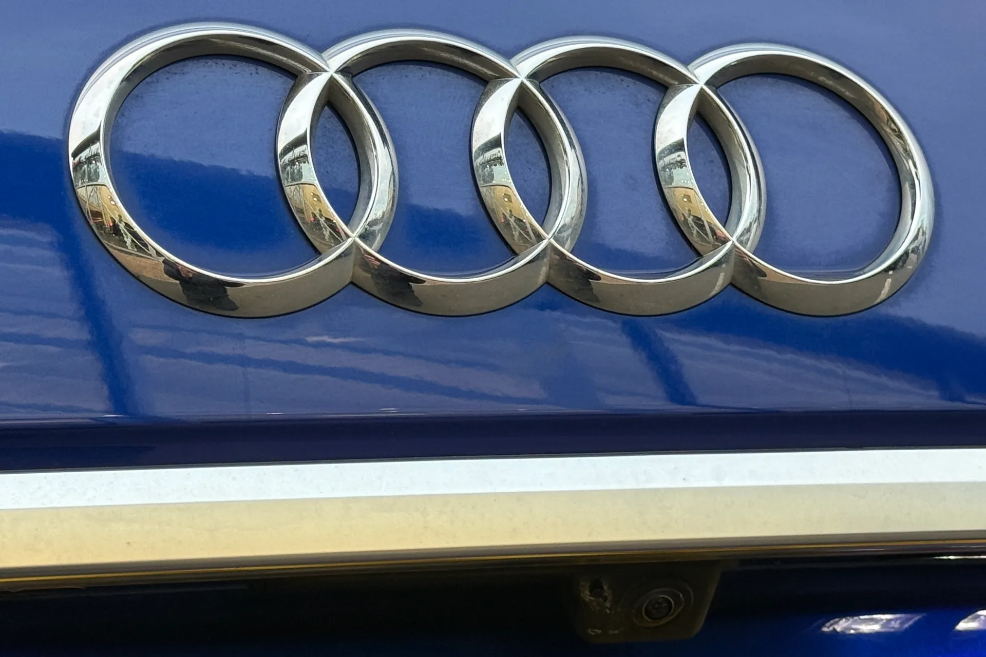 Audi Q5 thumbnail image number 36