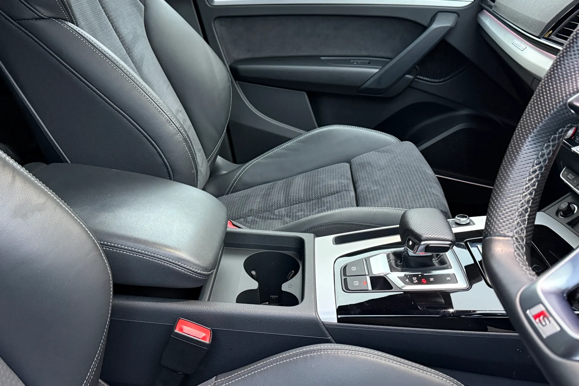 Audi Q5 thumbnail image number 41