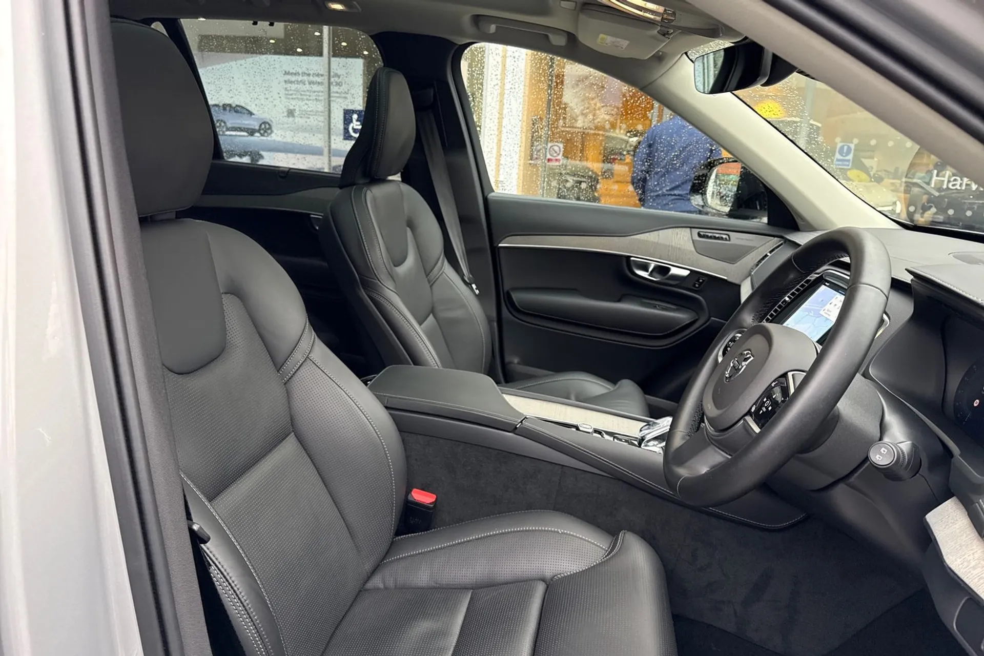 Volvo XC90 thumbnail image number 25