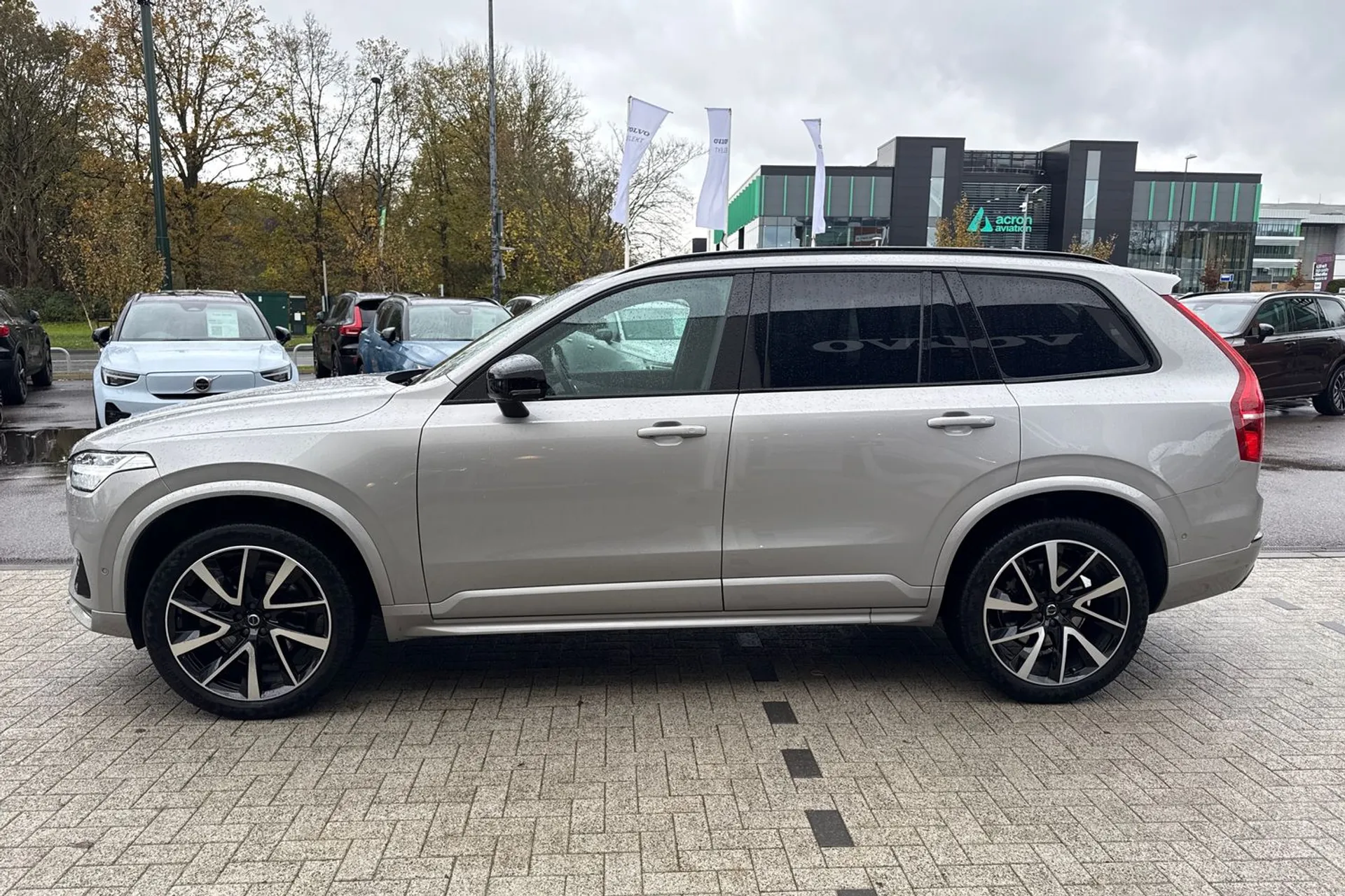 Volvo XC90 thumbnail image number 10