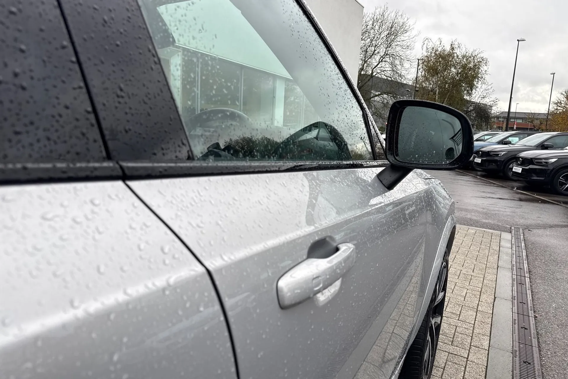 Volvo XC90 thumbnail image number 16