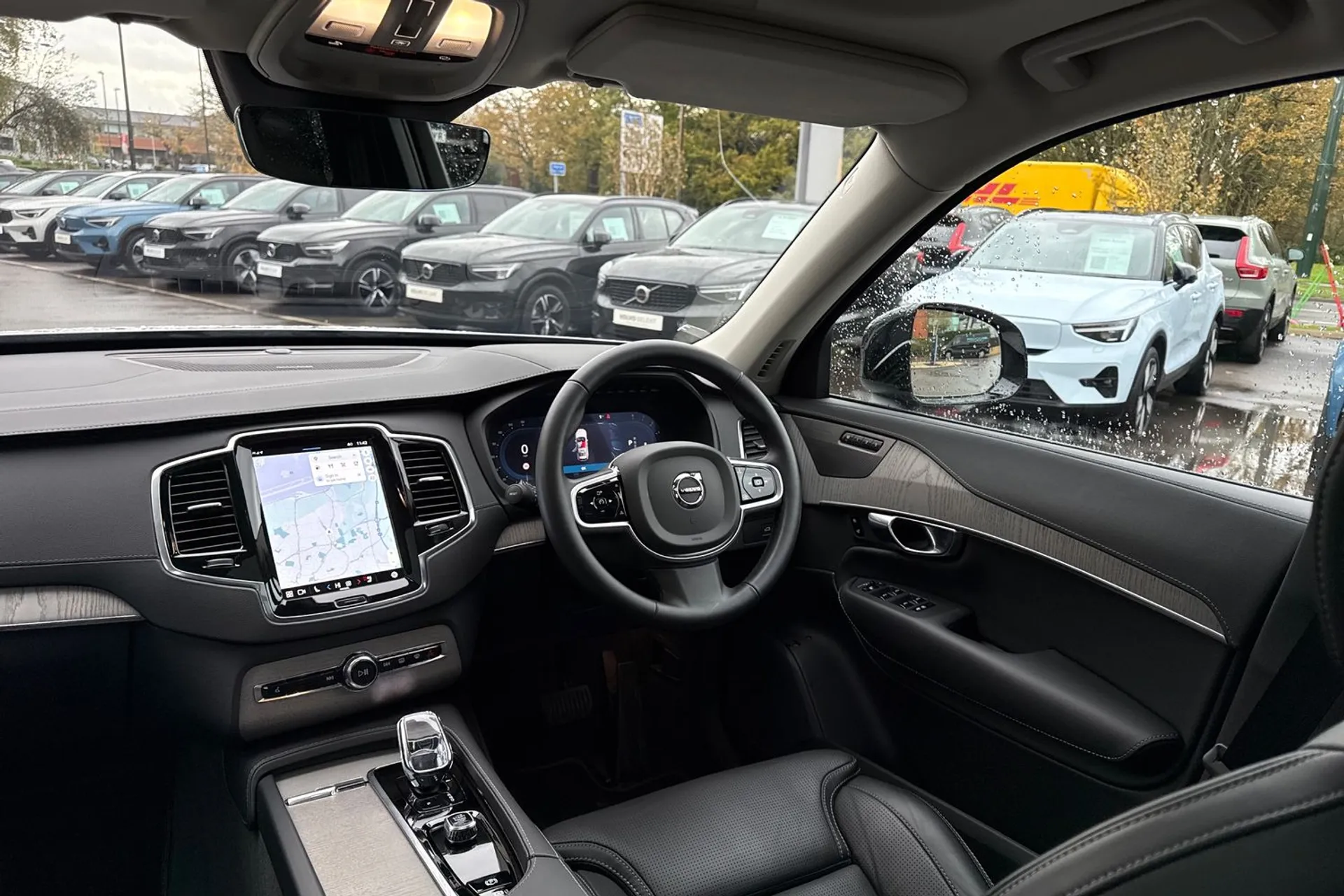 Volvo XC90 thumbnail image number 32