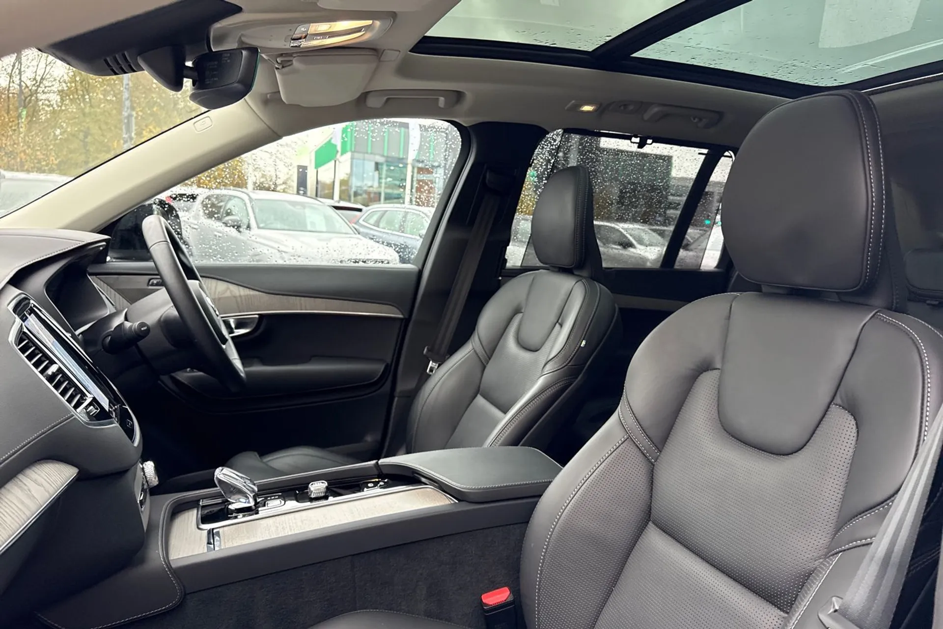 Volvo XC90 thumbnail image number 27