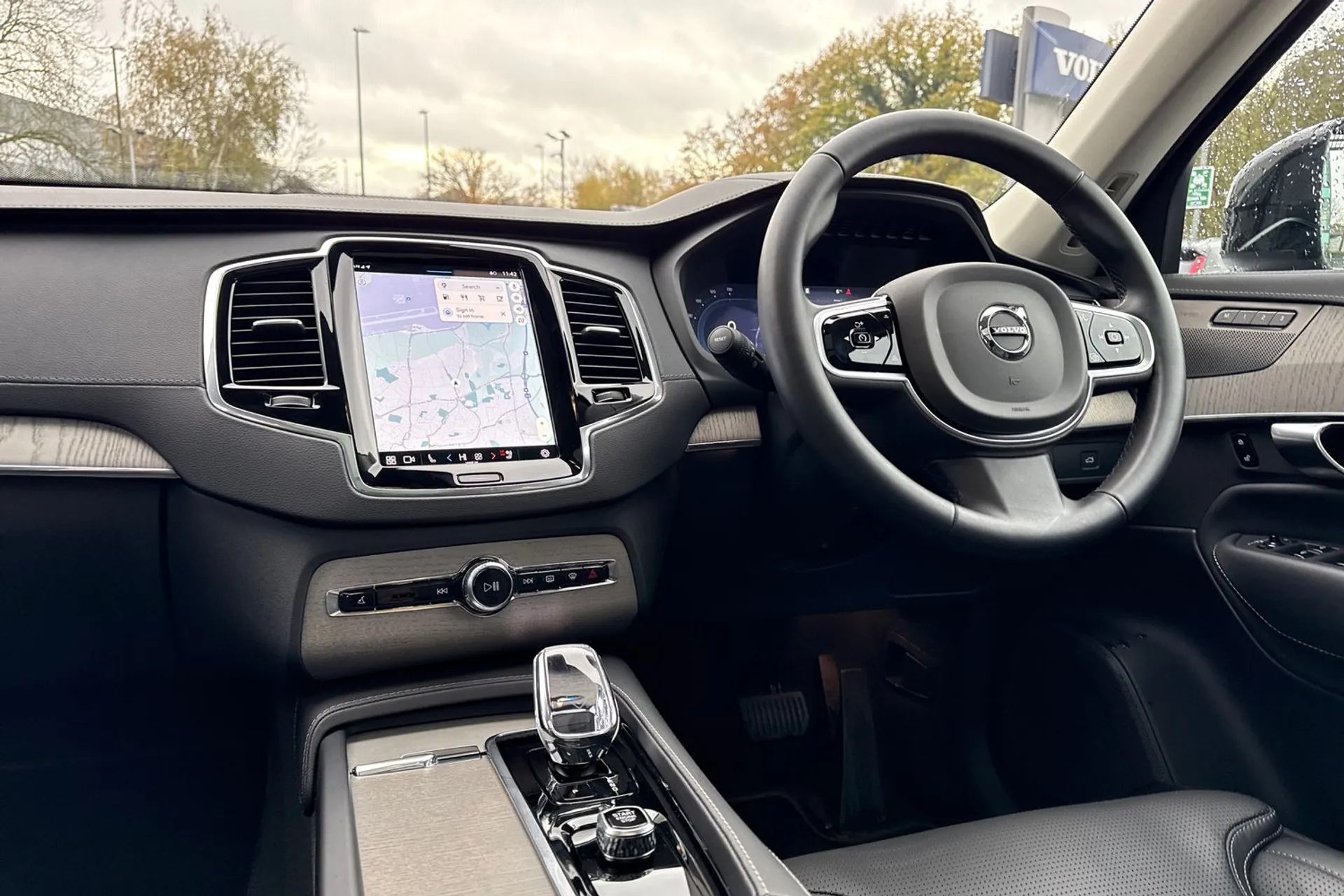 Volvo XC90 thumbnail image number 34