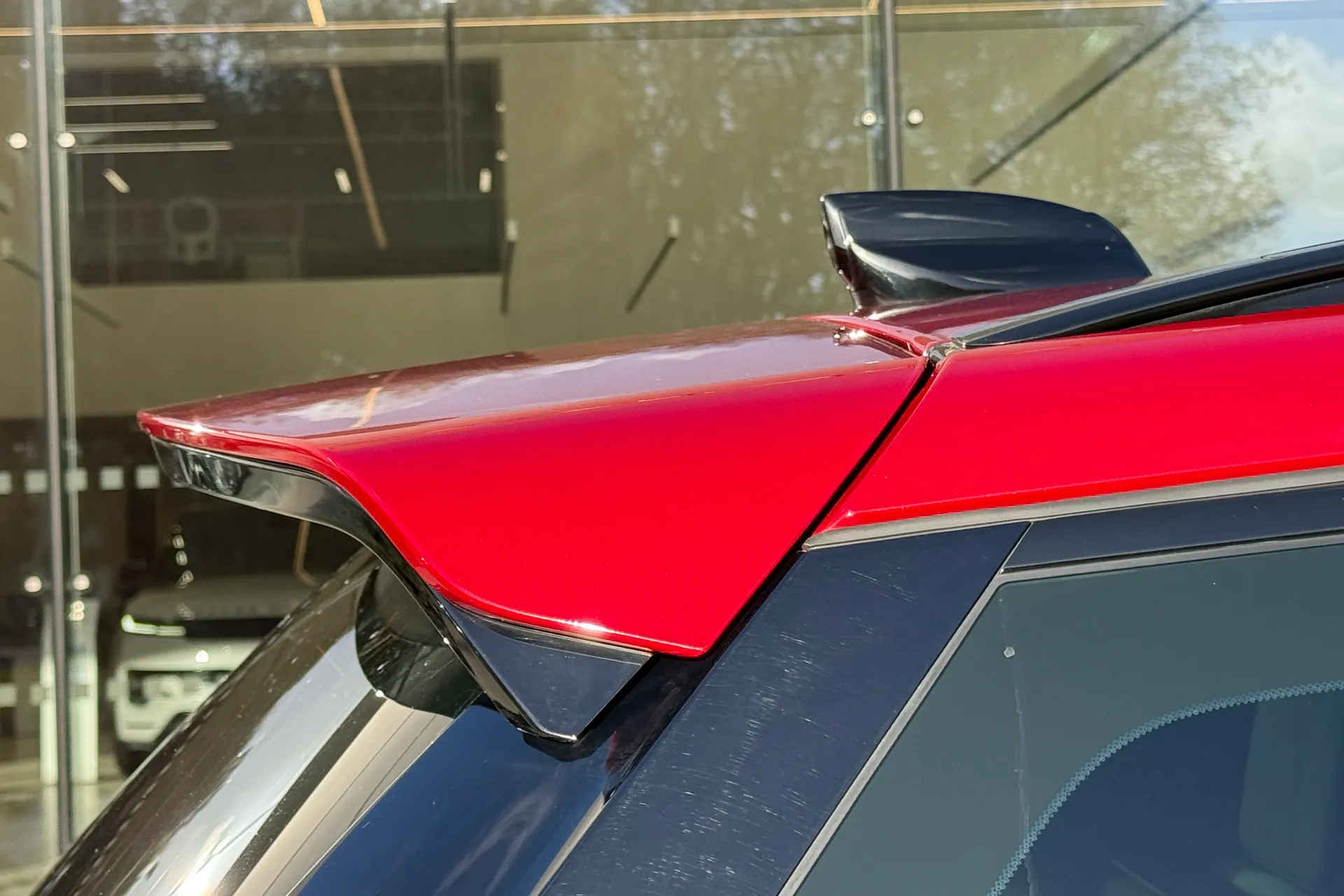 LAND ROVER DISCOVERY SPORT thumbnail image number 18