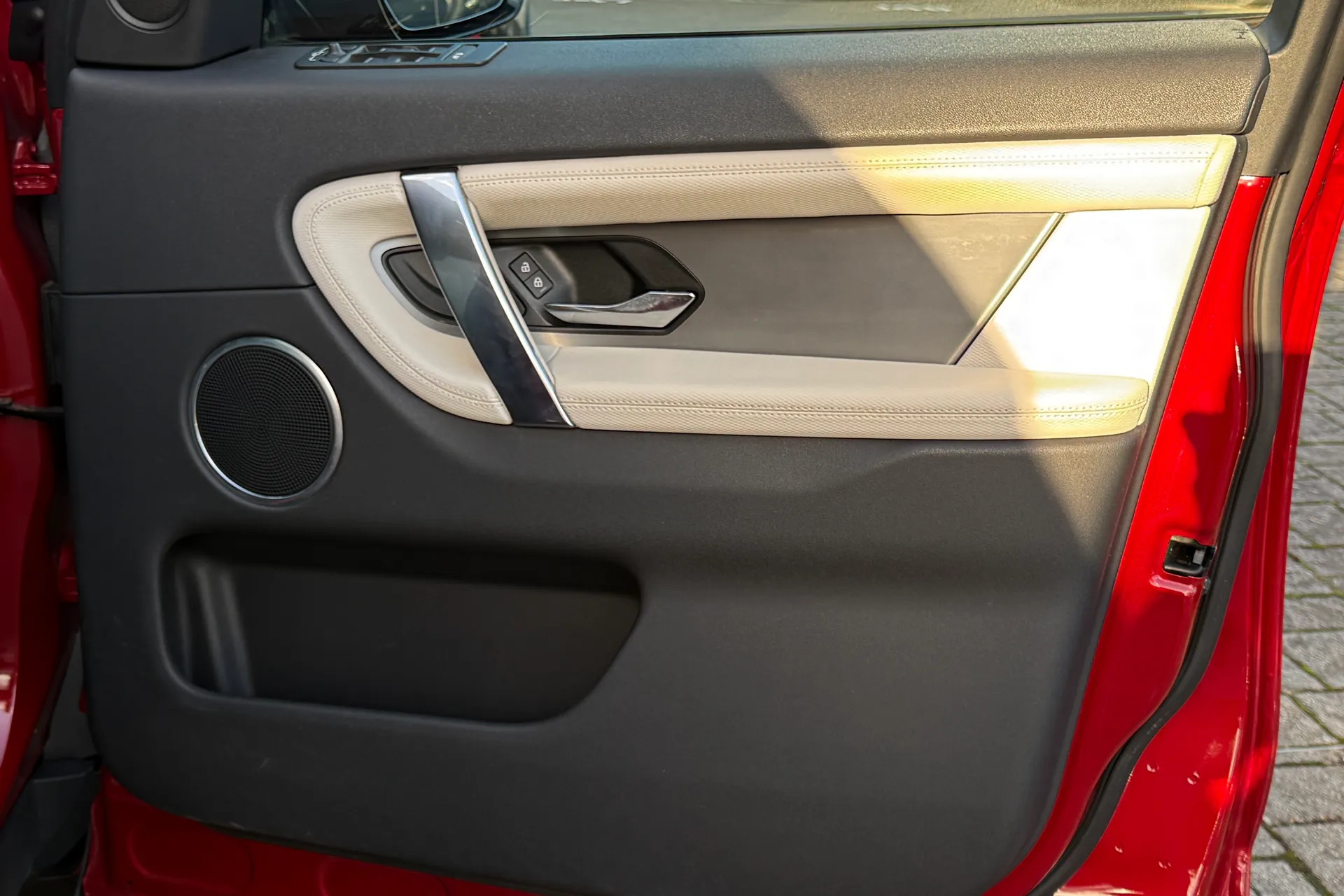 LAND ROVER DISCOVERY SPORT thumbnail image number 45