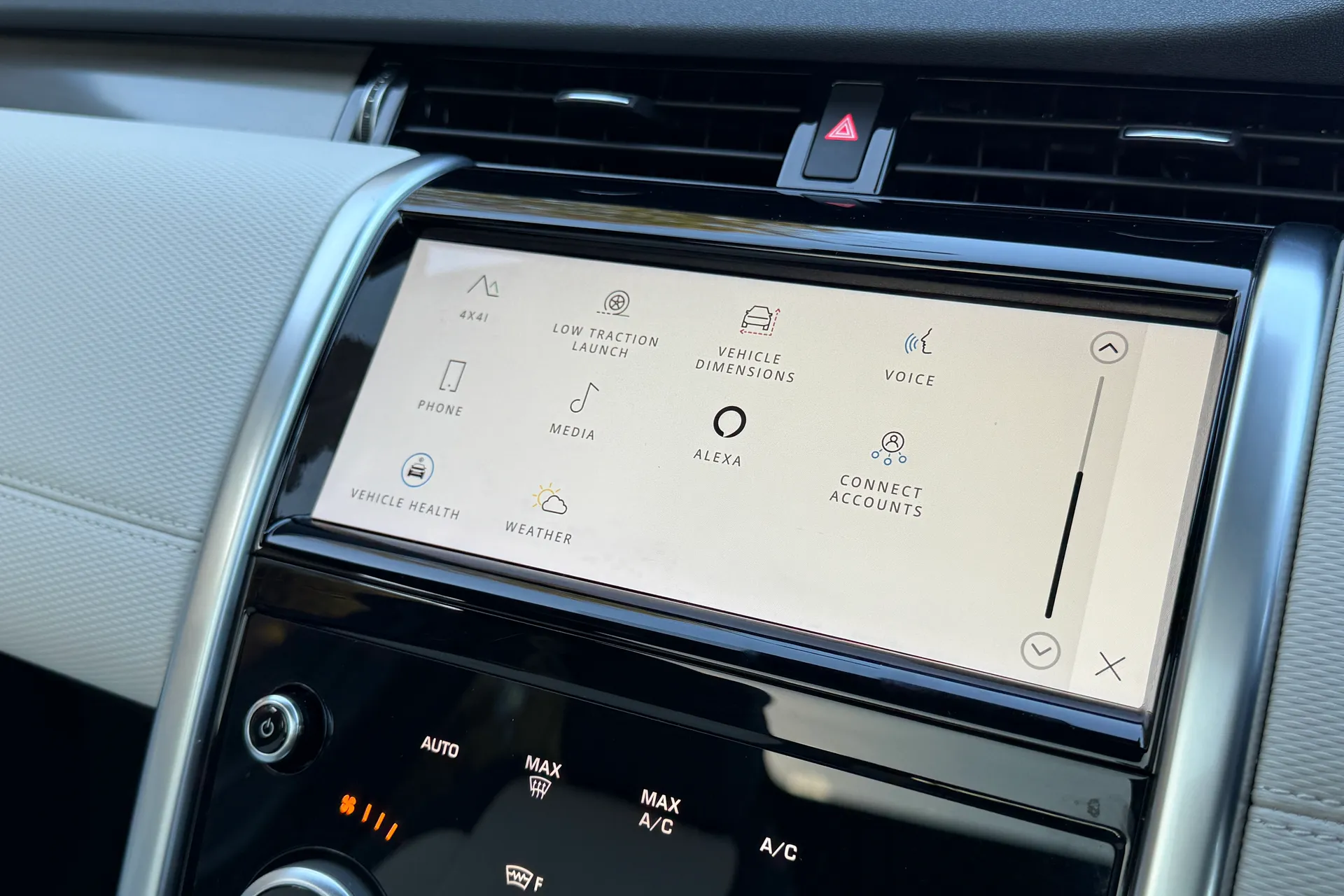 LAND ROVER DISCOVERY SPORT thumbnail image number 48