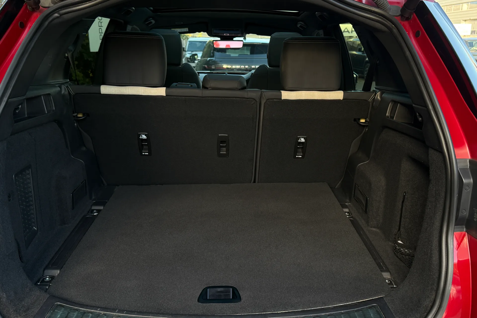 LAND ROVER DISCOVERY SPORT thumbnail image number 27