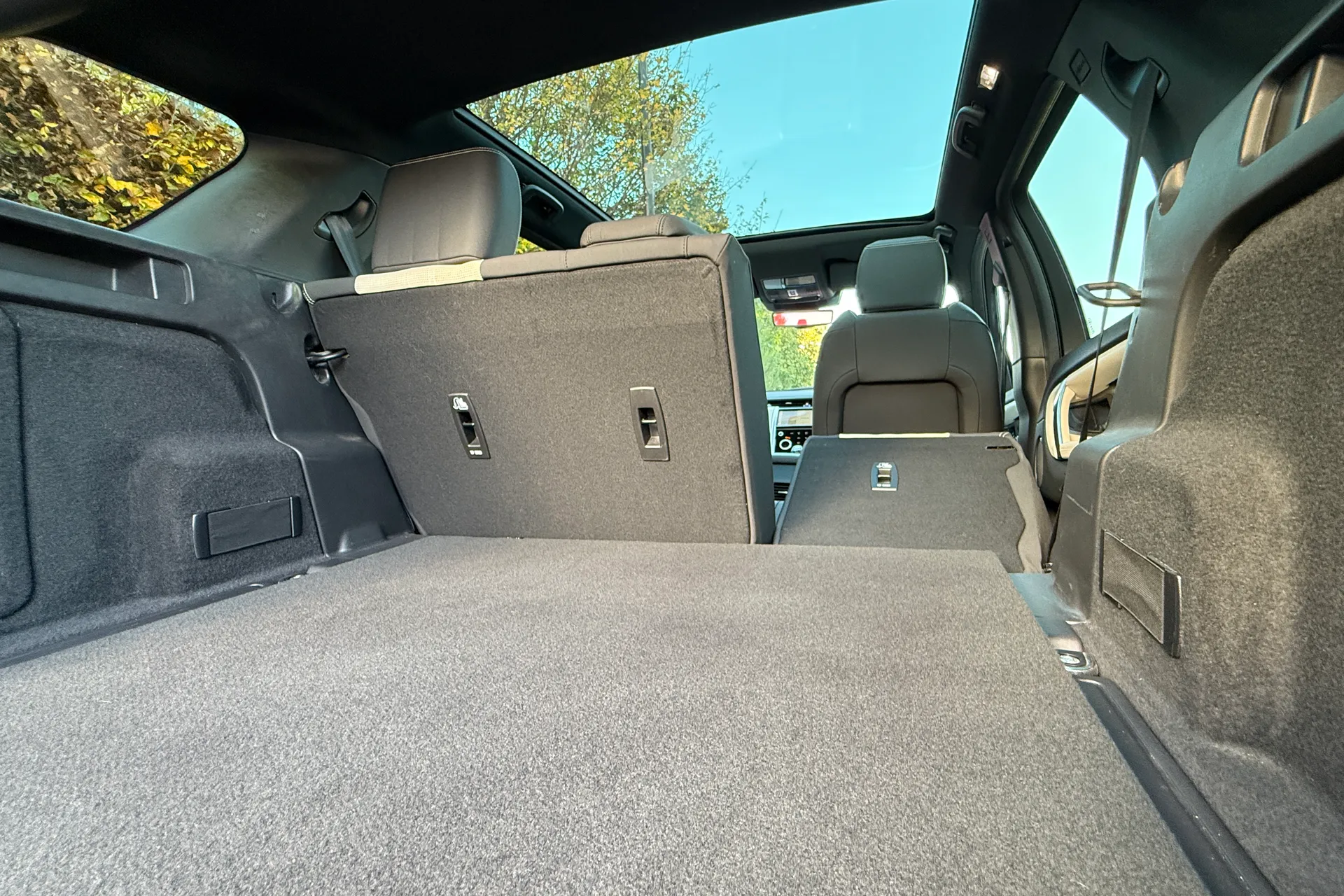 LAND ROVER DISCOVERY SPORT thumbnail image number 28