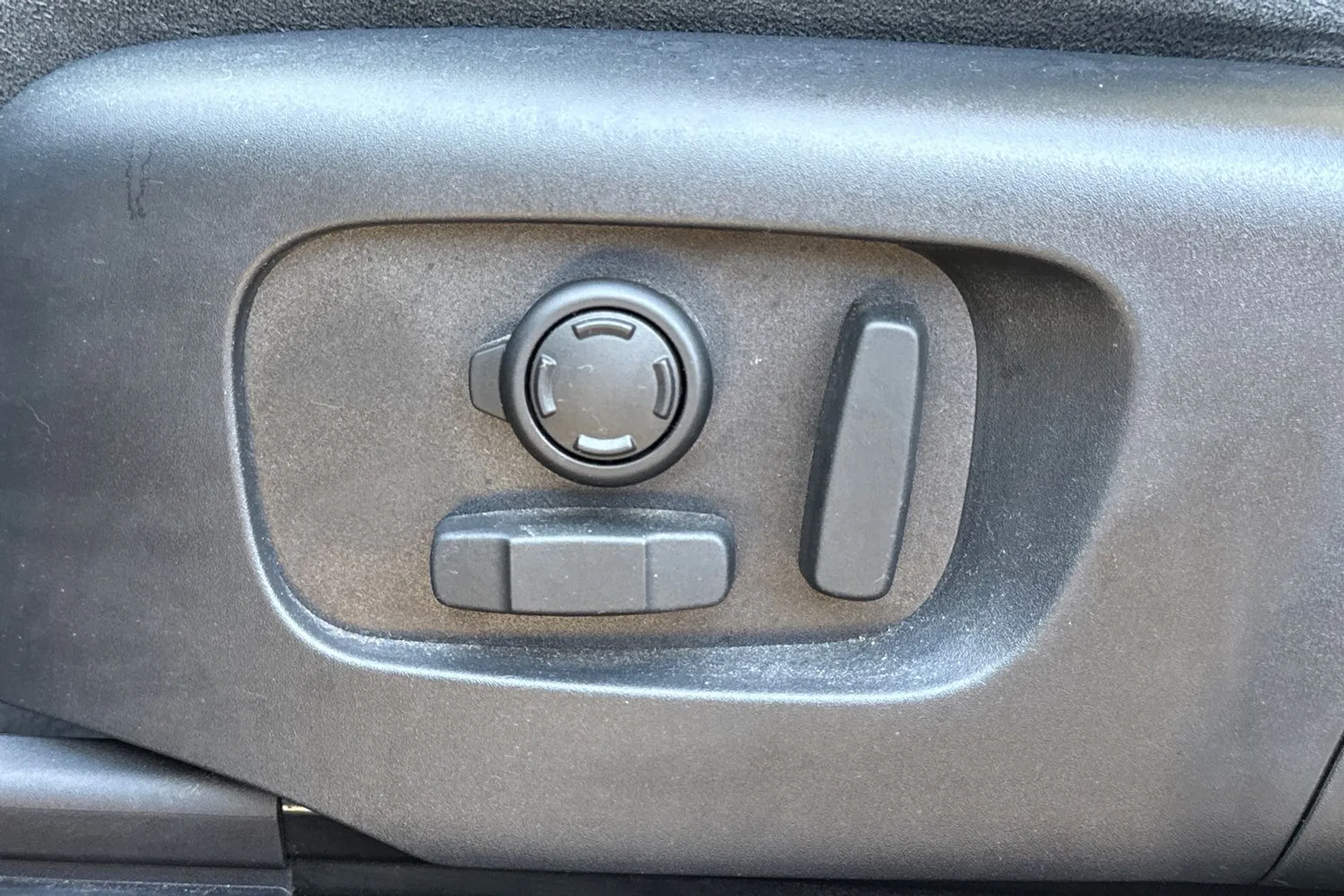 LAND ROVER DISCOVERY SPORT thumbnail image number 55