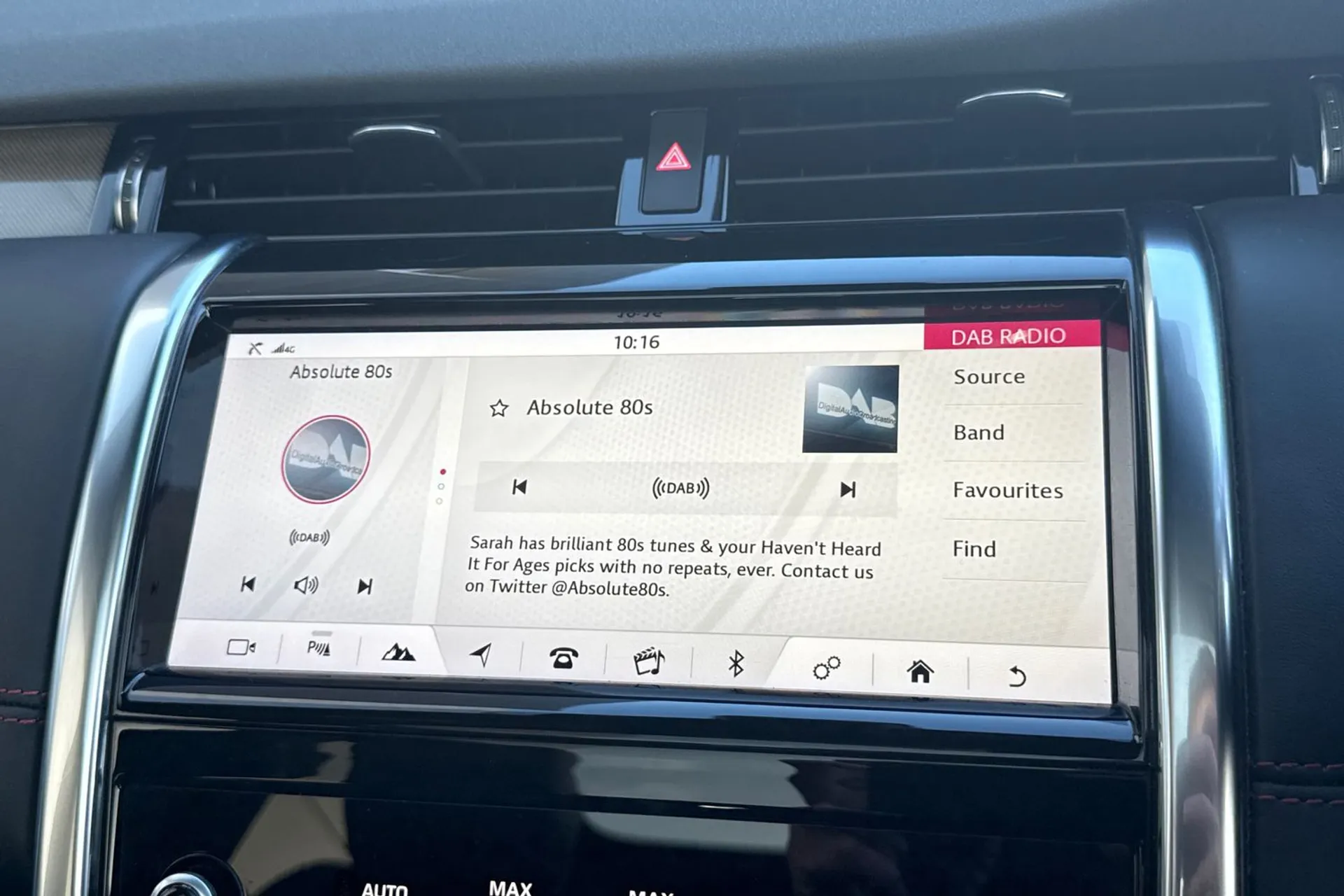 LAND ROVER DISCOVERY SPORT thumbnail image number 23