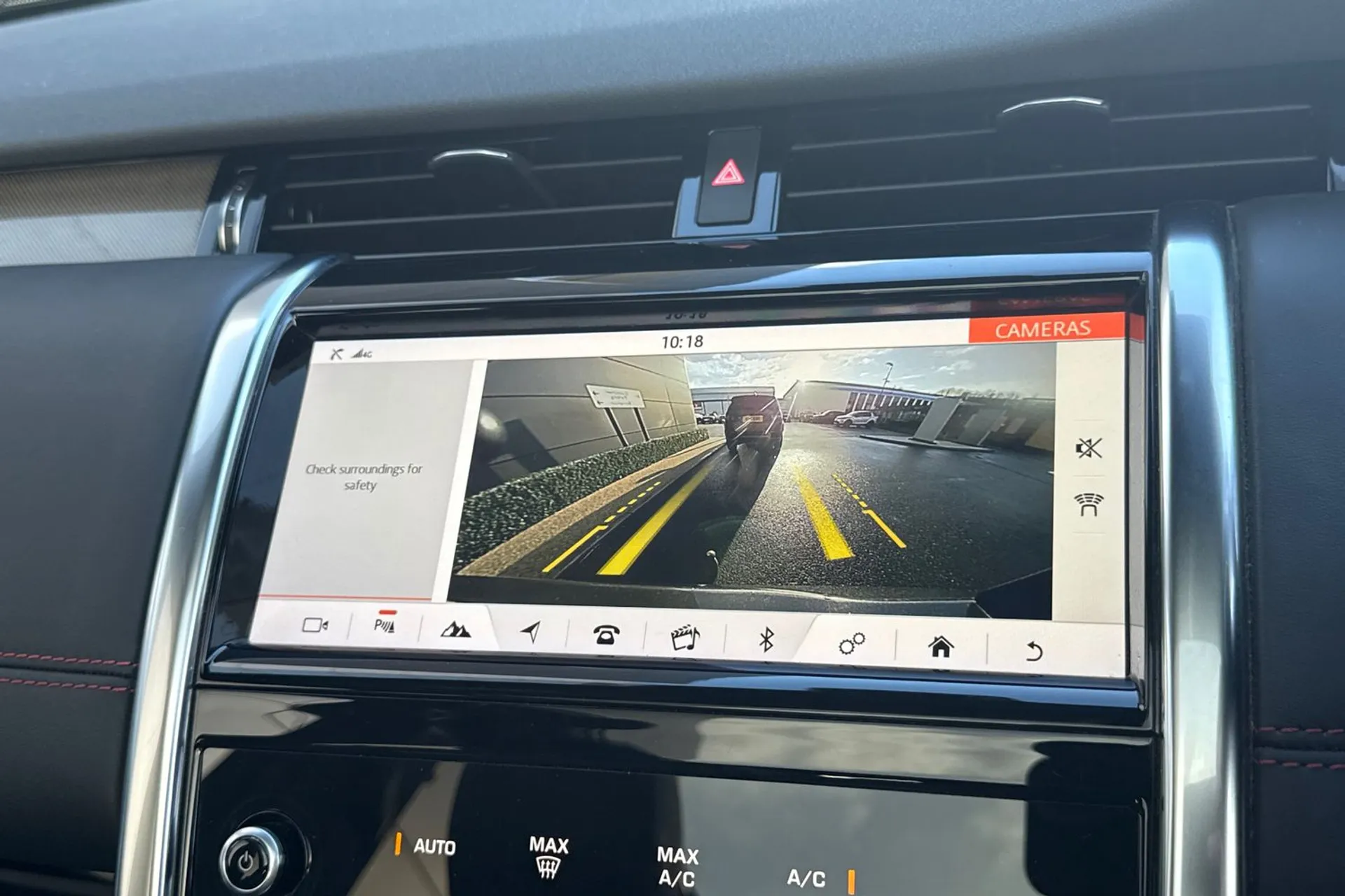 LAND ROVER DISCOVERY SPORT thumbnail image number 5