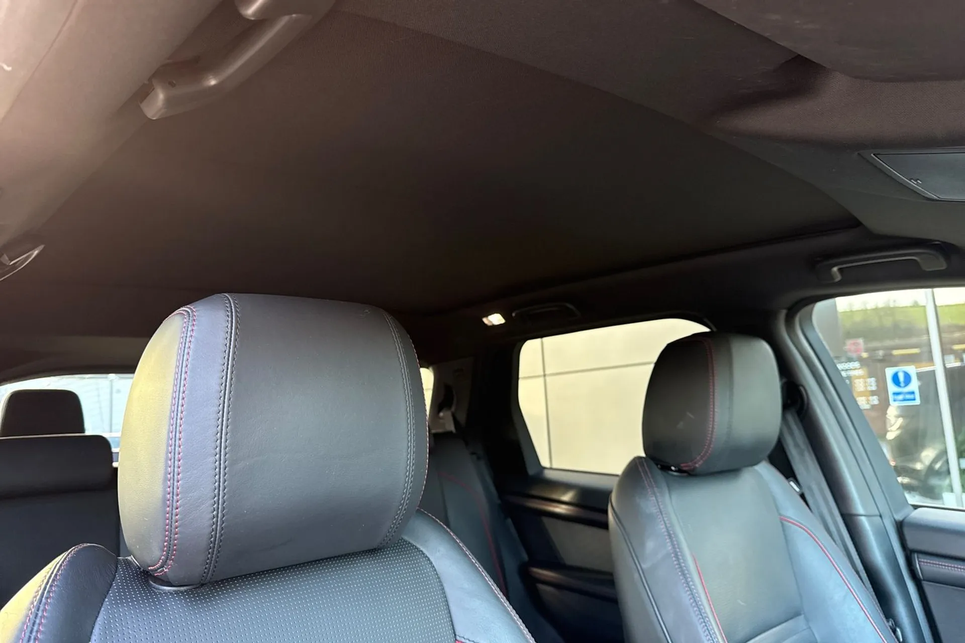 LAND ROVER DISCOVERY SPORT thumbnail image number 9