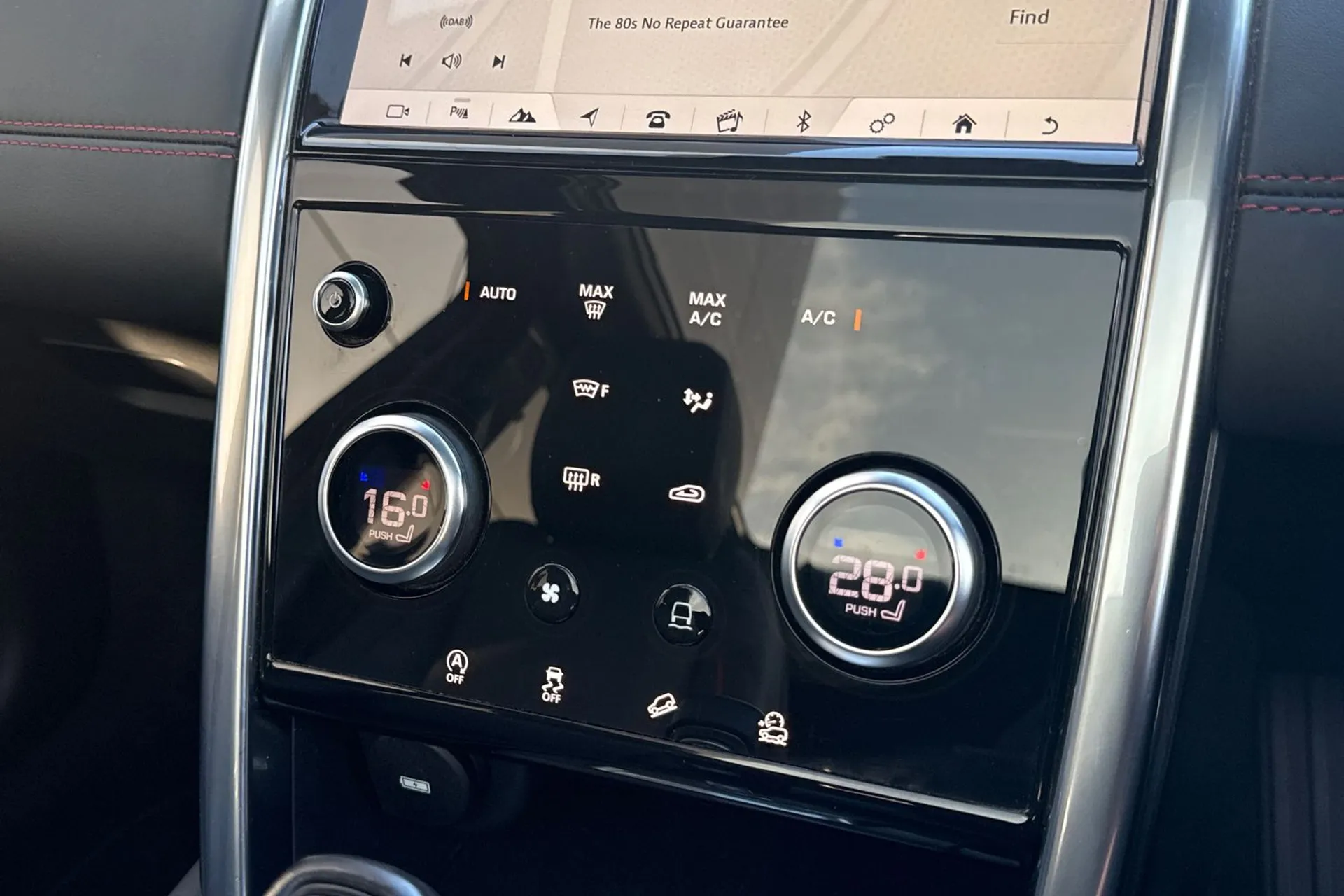 LAND ROVER DISCOVERY SPORT thumbnail image number 57