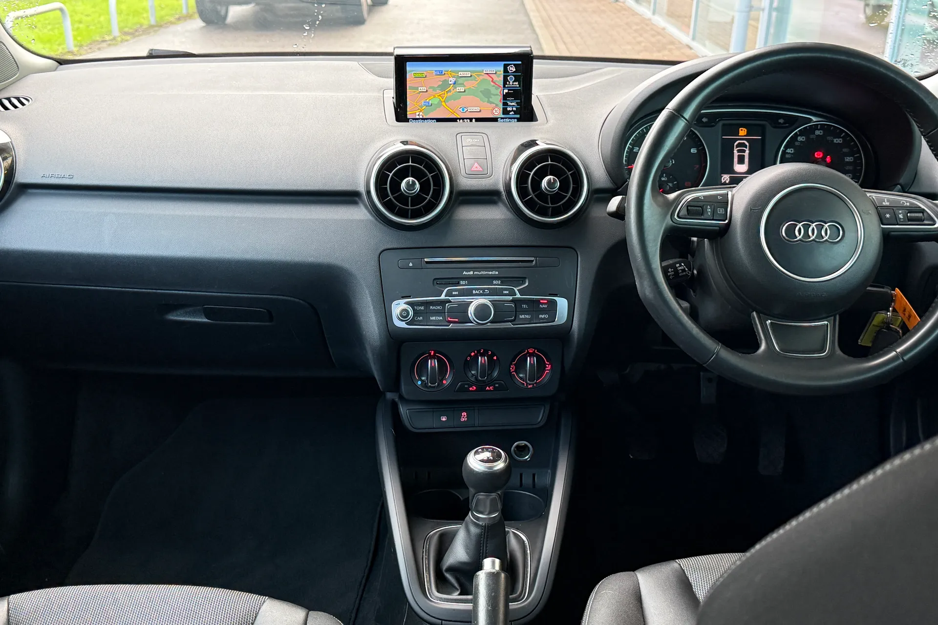 Audi A1 thumbnail image number 40