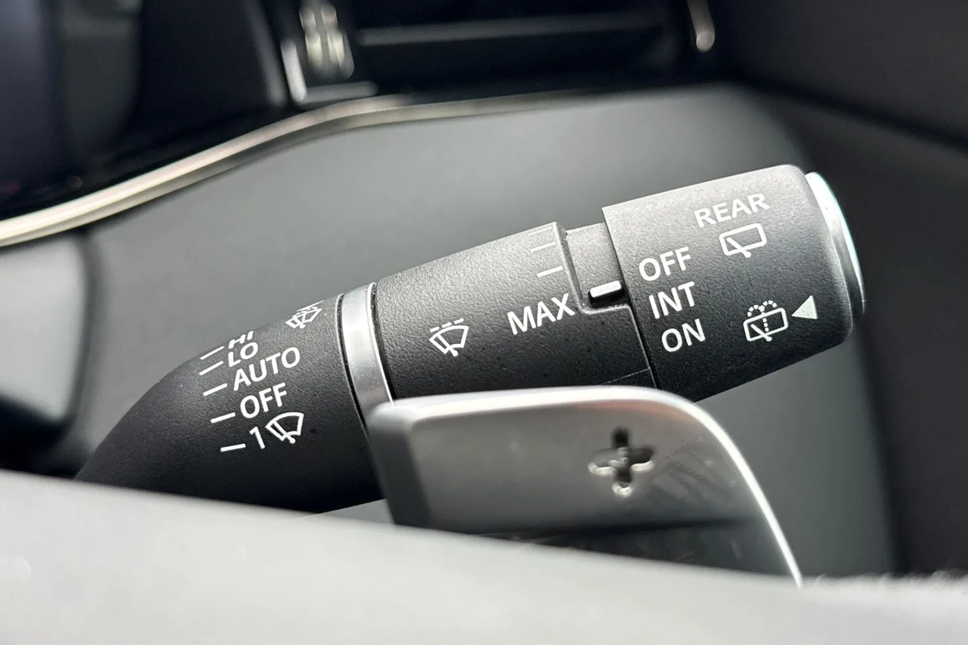 LAND ROVER RANGE ROVER EVOQUE thumbnail image number 60