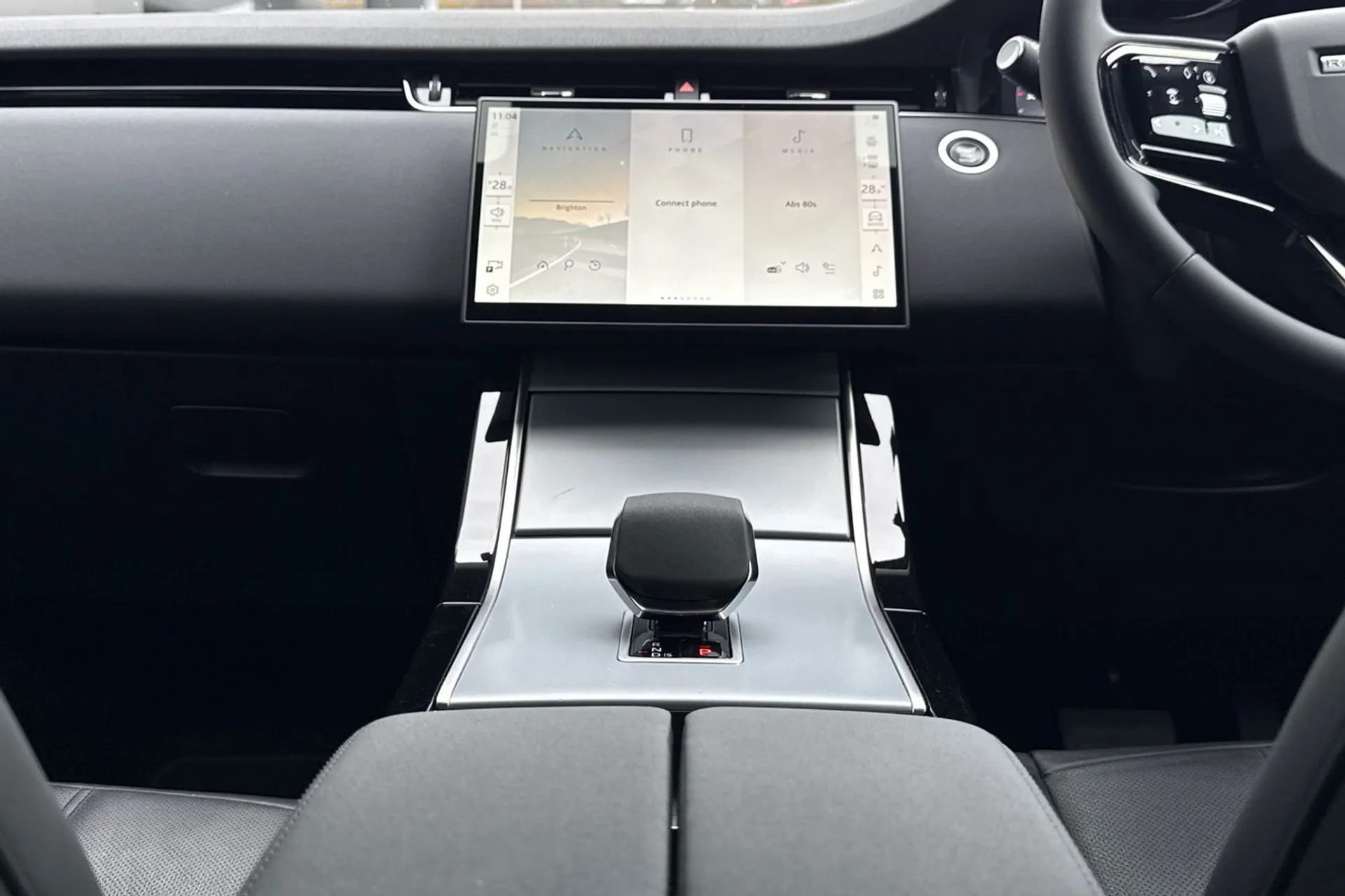 LAND ROVER RANGE ROVER EVOQUE thumbnail image number 43